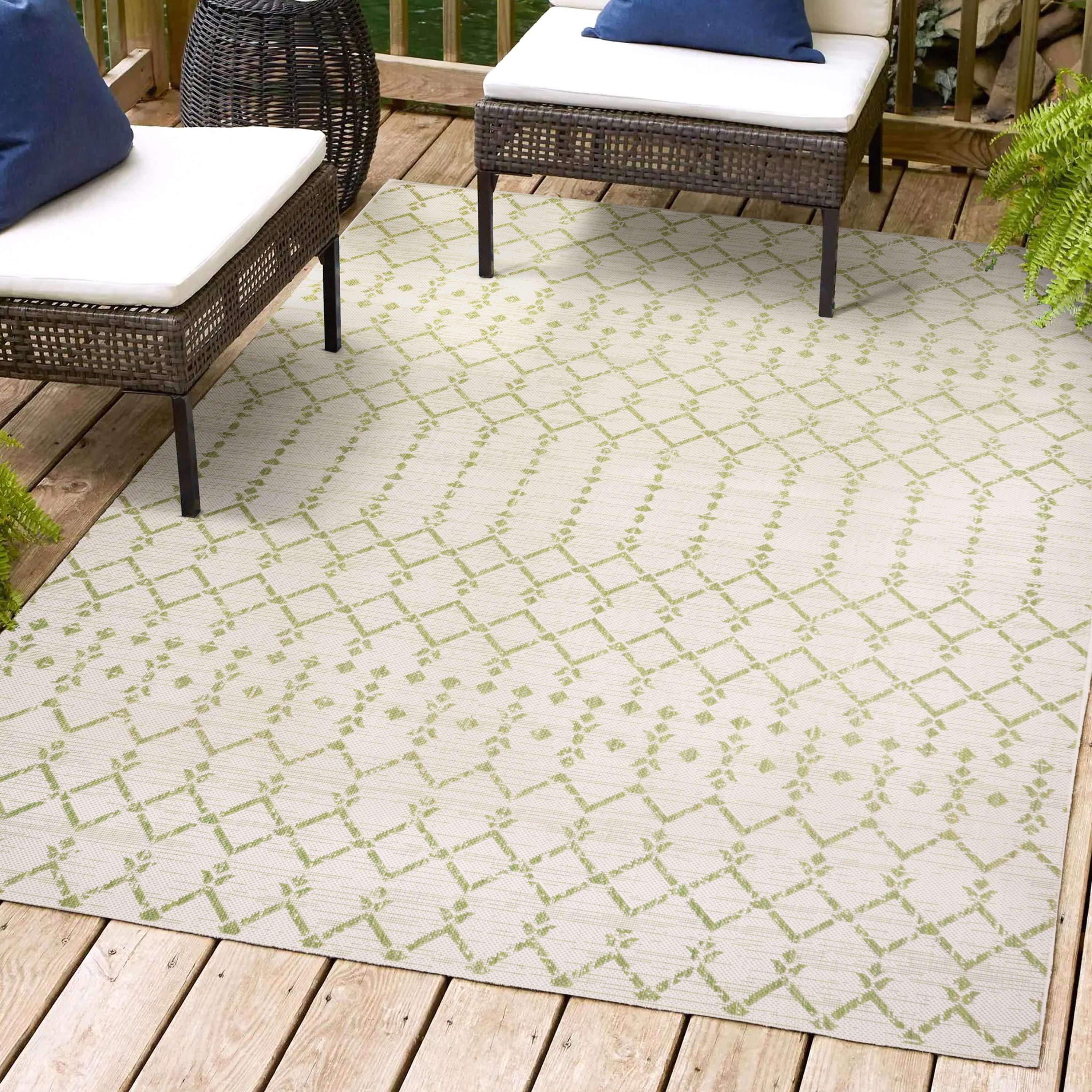 JONATHAN  Y SMB108M-9 Santa Monica Ourika Filigree Textured Weave 9 x 12 (ft) Loomed Polypropylene Cream/Green Rectangular Indoor/Outdoor Tribal Coastal Area rug