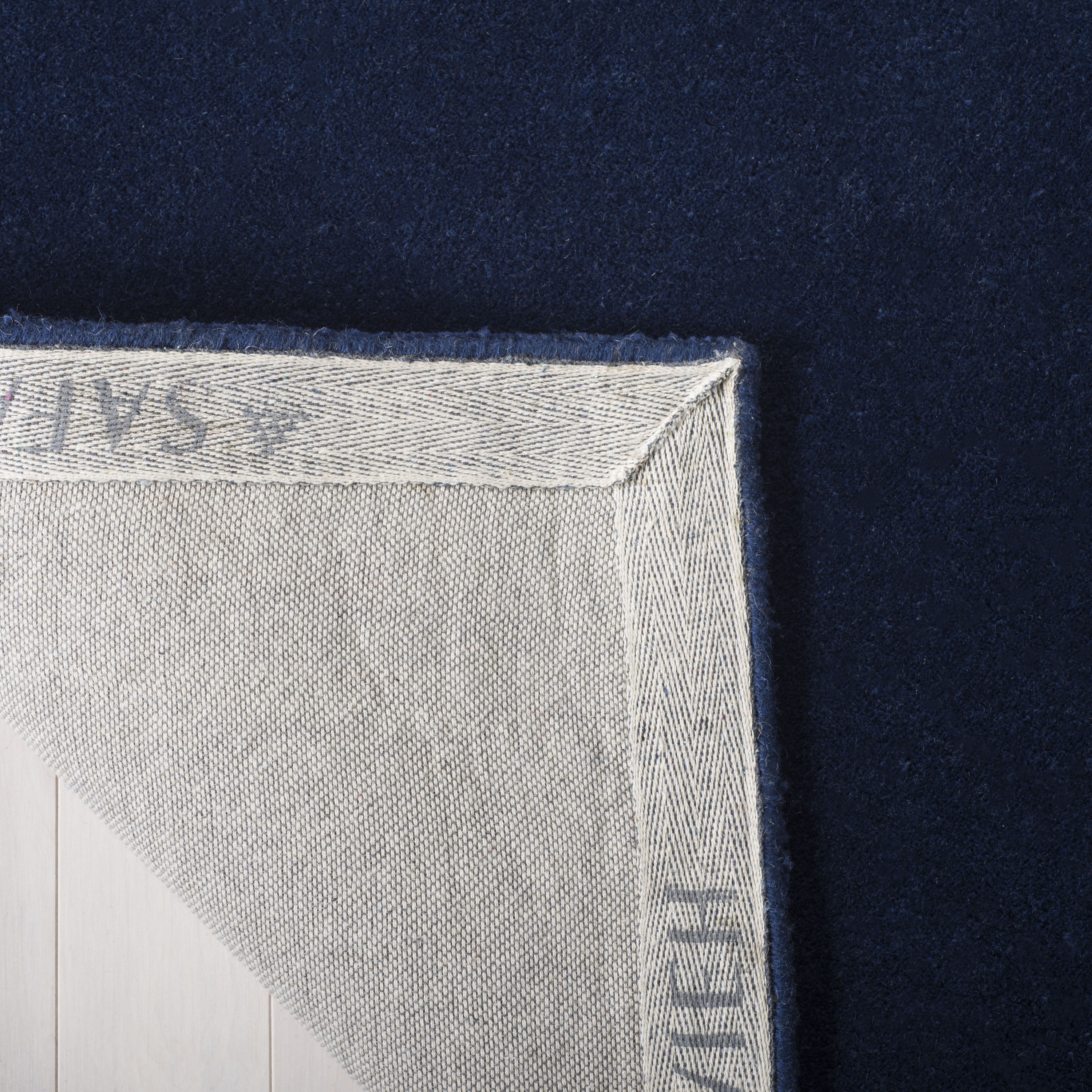 Safavieh SOH704D-8 rugs - View #4