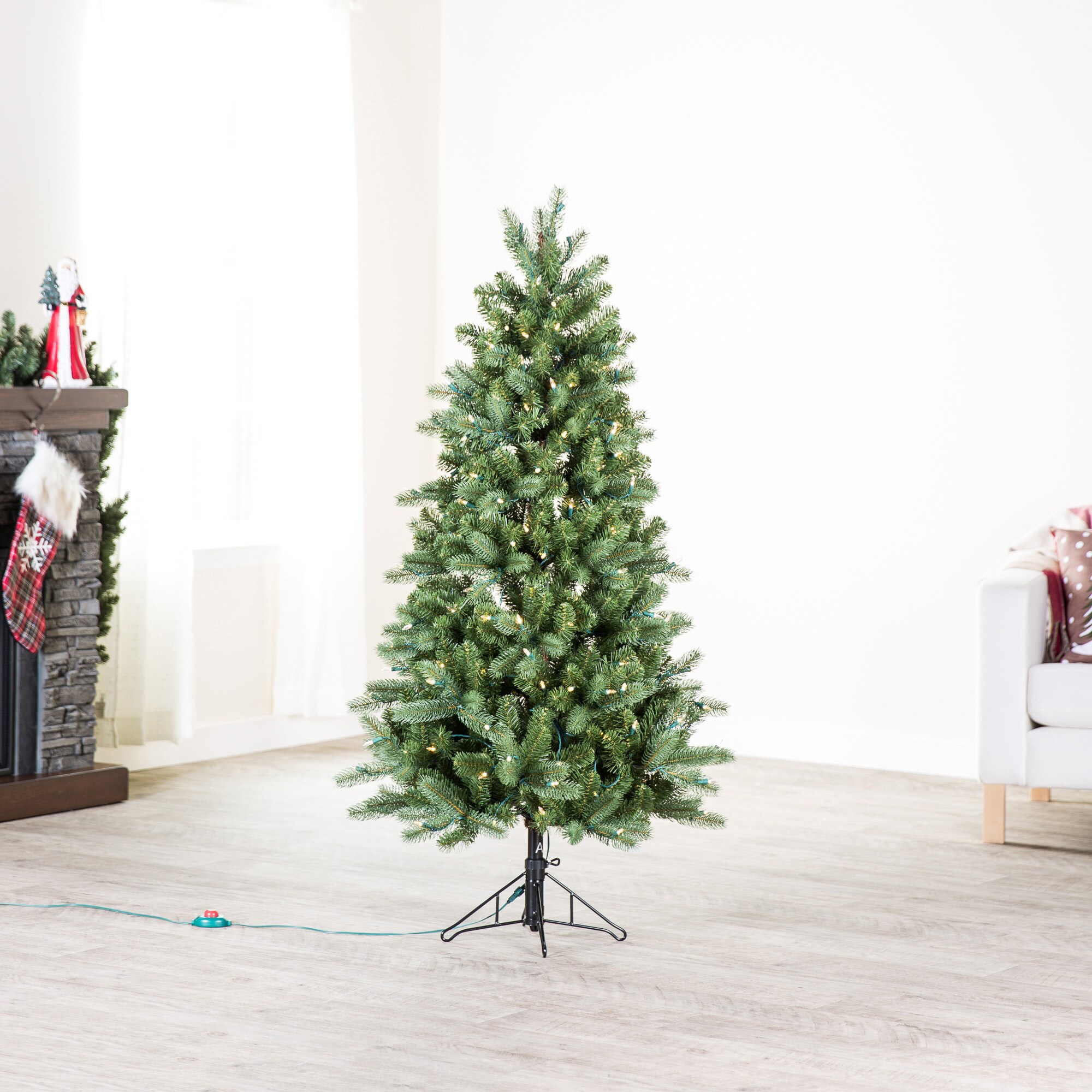 GE 17001LO Artificial-Christmas-Trees - View #4