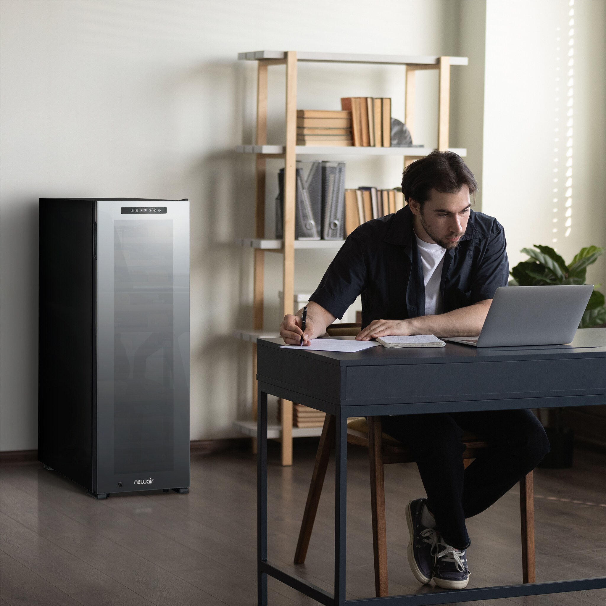 NewAir NWC062BK00 Wine-Chillers - View #9