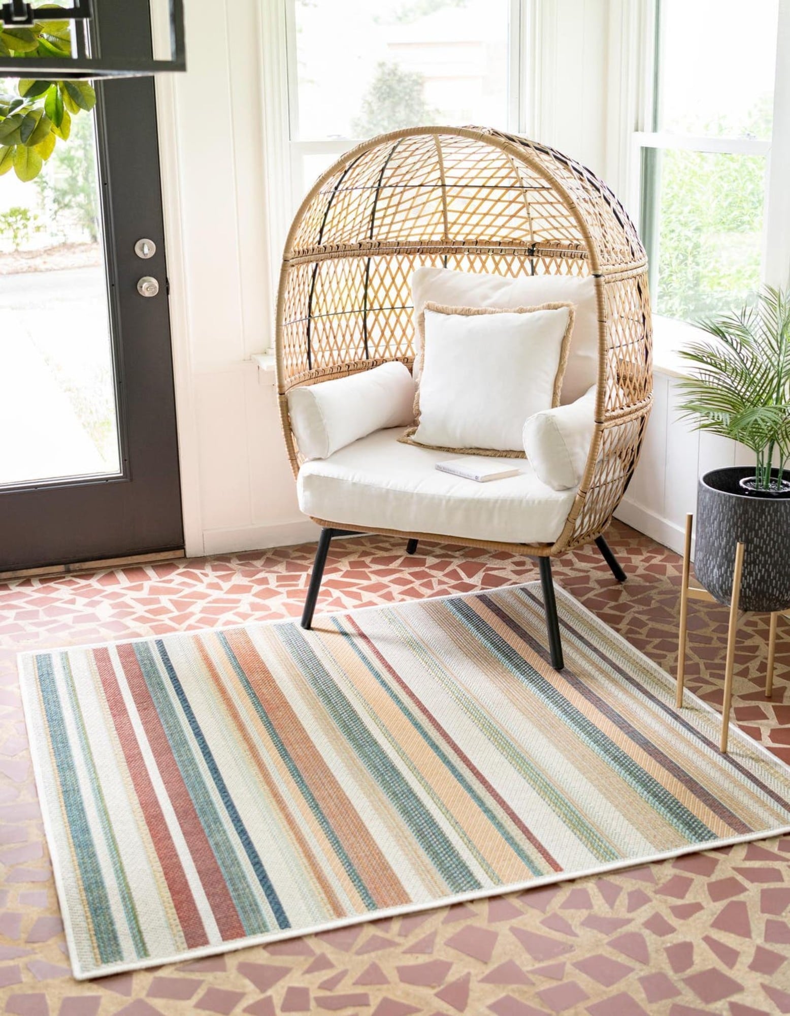 Unique Loom 3176930 Coronado Baja Outdoor 8 x 8 (ft) Loomed Polypropylene Multi Square Indoor/Outdoor Stripe Coastal Area rug