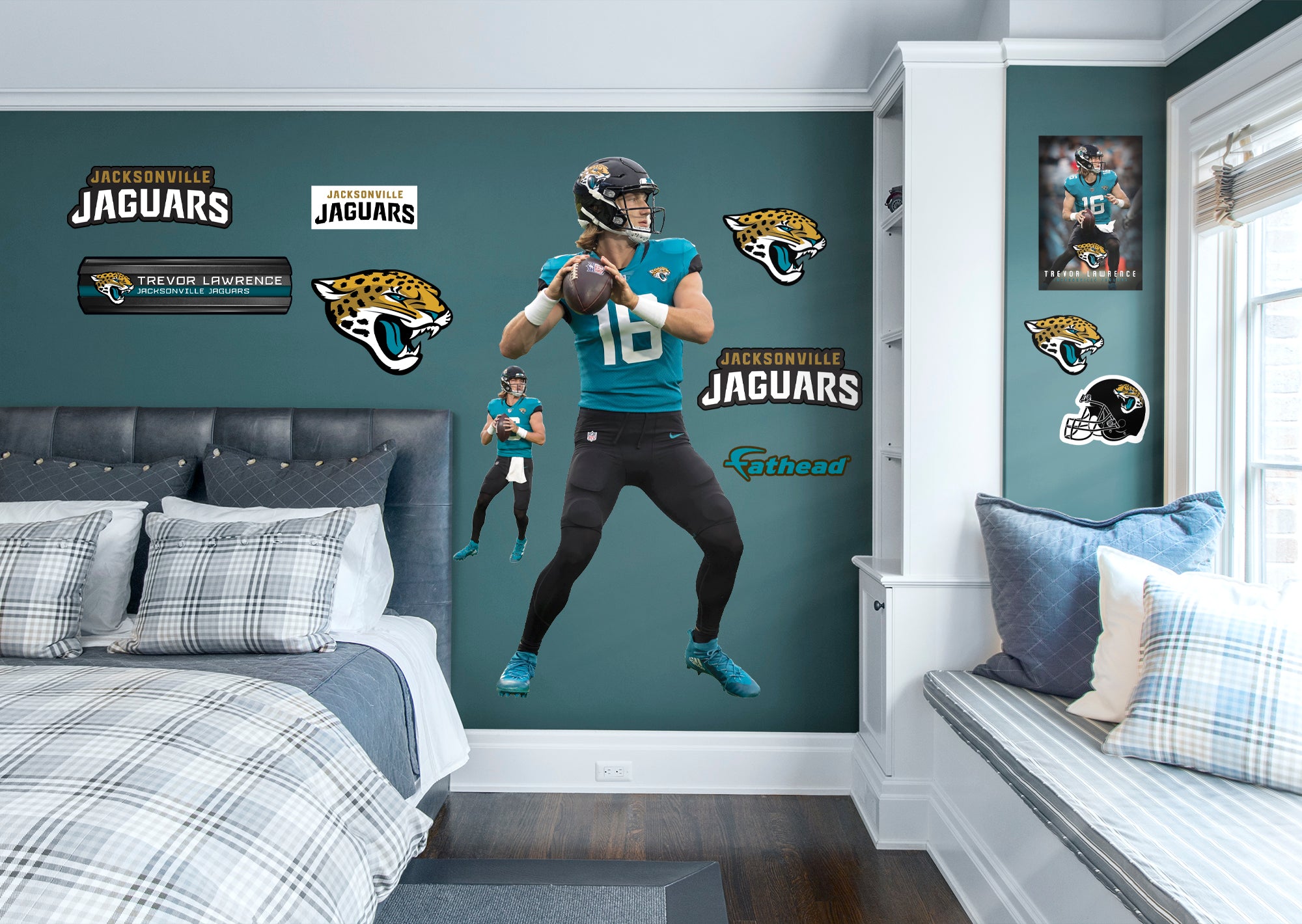 Fathead 32-in W x 50-in H Self-adhesive Multiple colors/finishes Sports Wall Decal #1900-02608-001