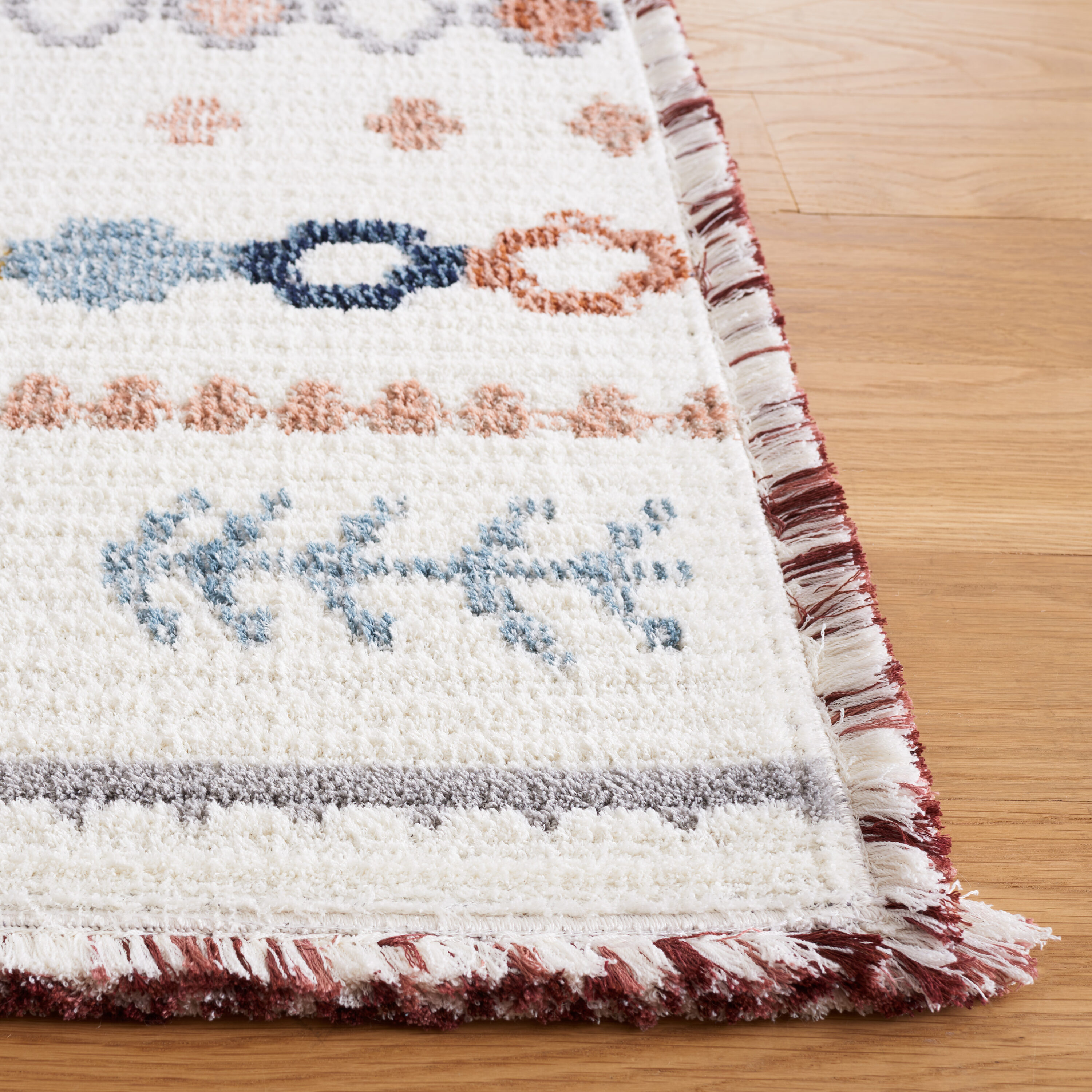 Safavieh MRK606A-5 rugs - View #3