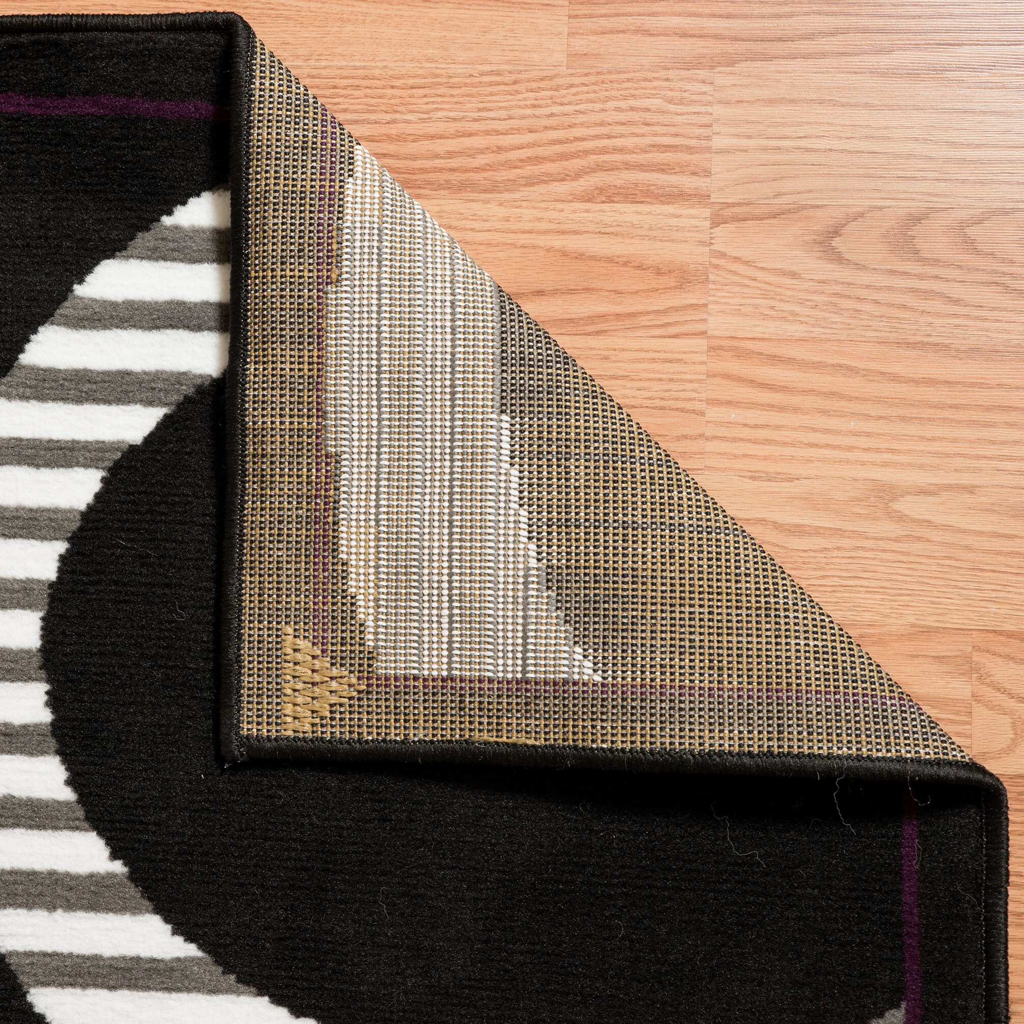 United Weavers Of America 851 10482 58 rugs - View #6