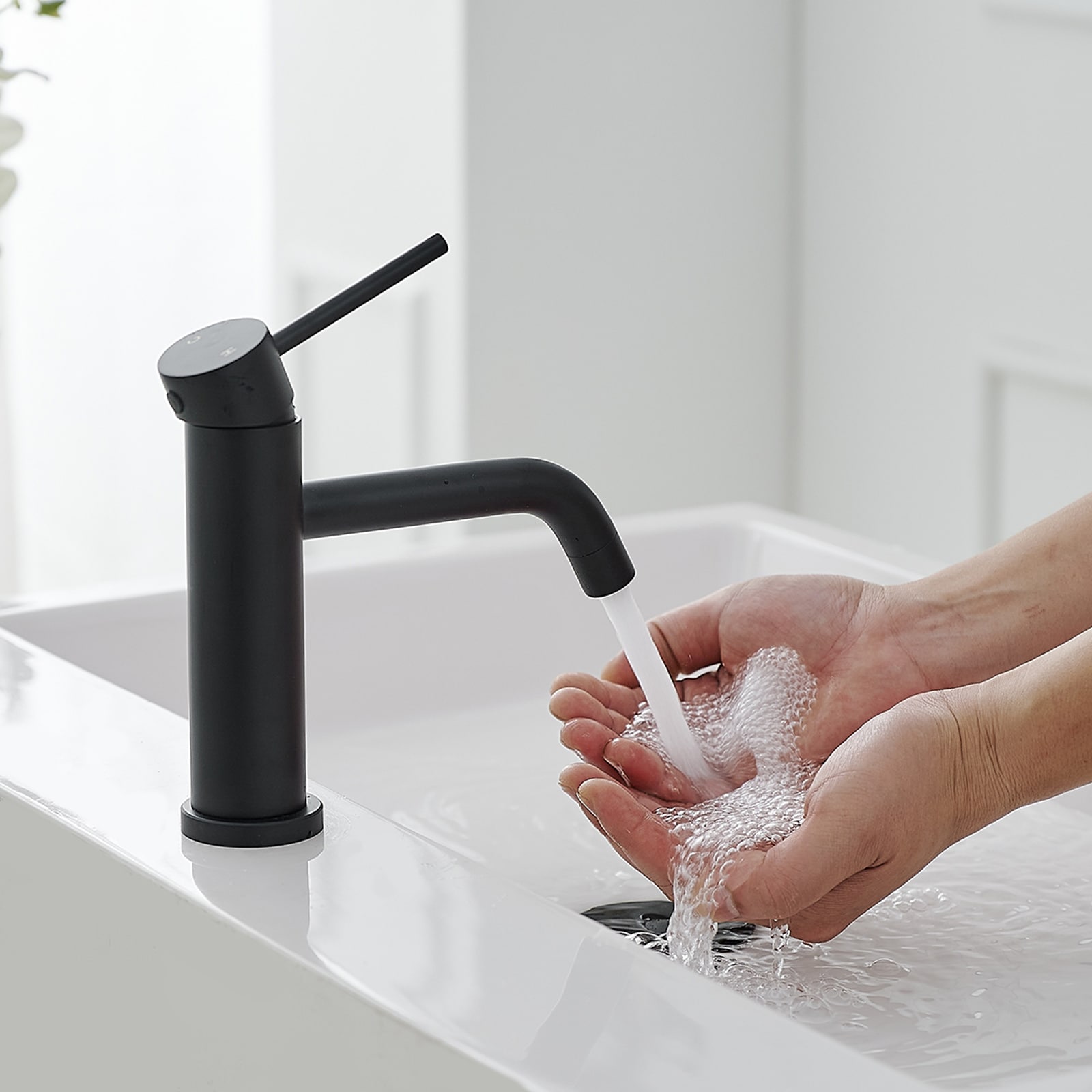 Matte Black Stainless Steel Single Handle Bathroom Faucet