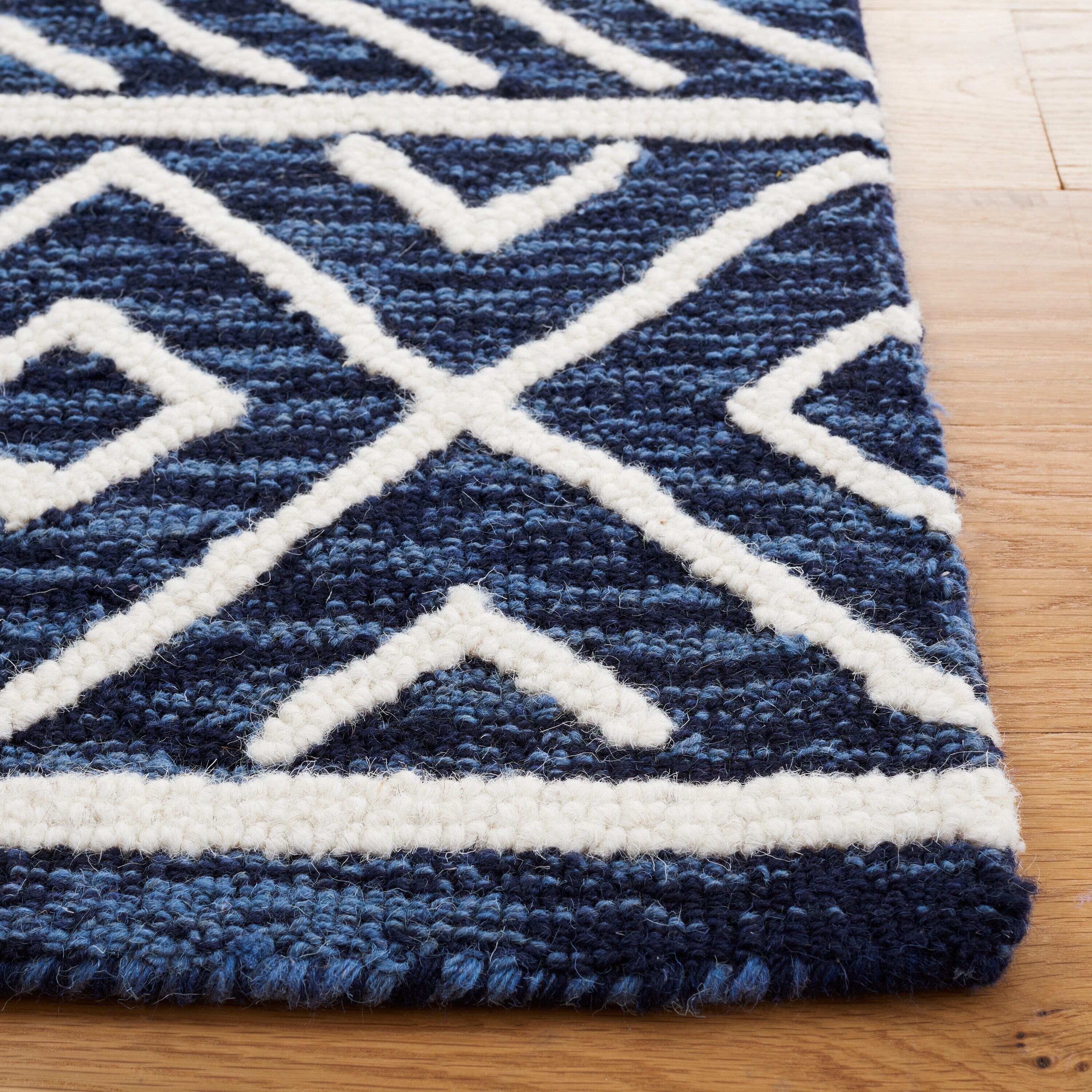 Safavieh MET460N-4 rugs - View #6