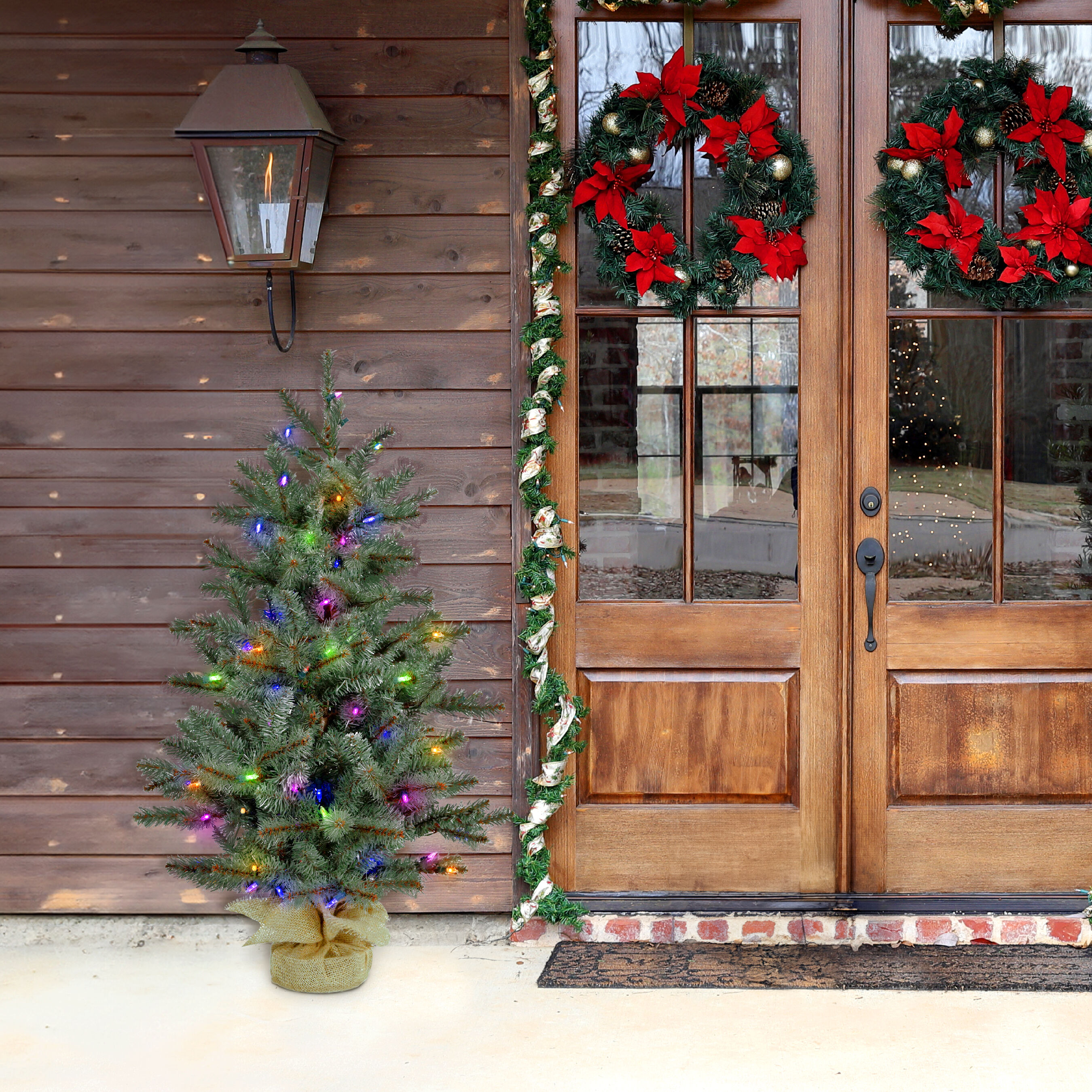Fraser Hill Farm FFHP056-6GRB Artificial-Christmas-Trees - View #9