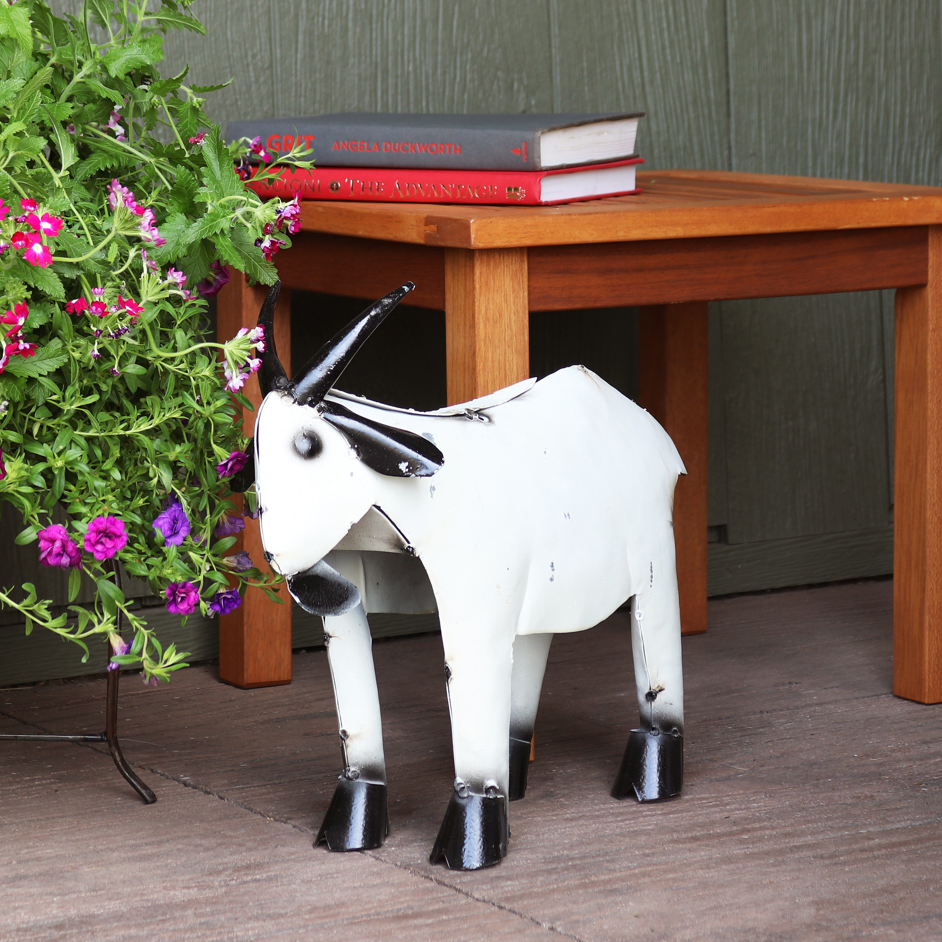 Sunnydaze Decor CUE-068 Garden-Statue - View #5
