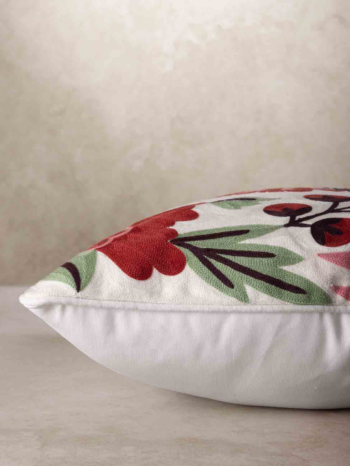 GAURI KOHLI GK71049 Accent-Pillows - View #3