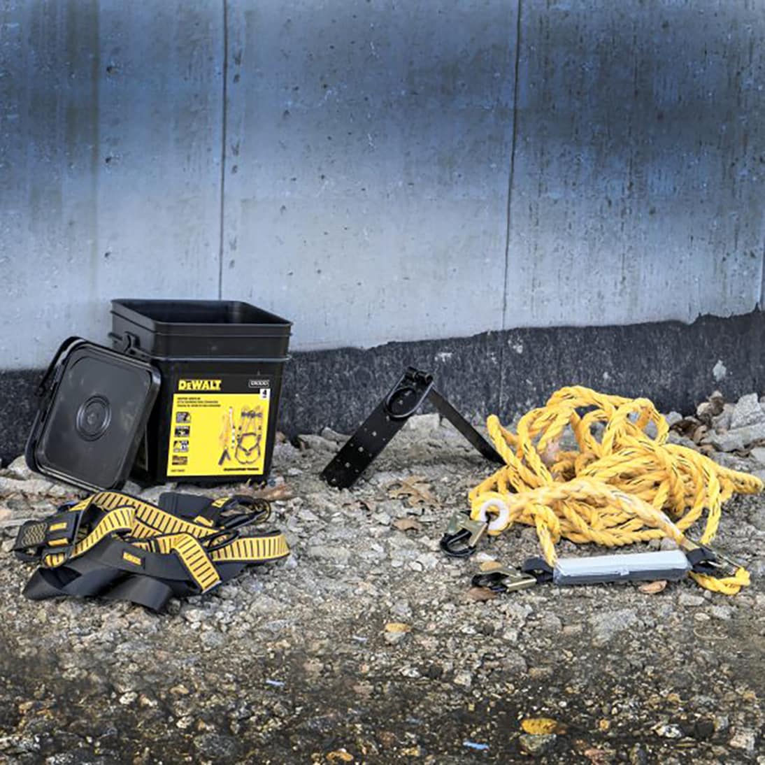 DEWALT DXFP120050 First-Aid-Kits-Safety-Accessories - View #5