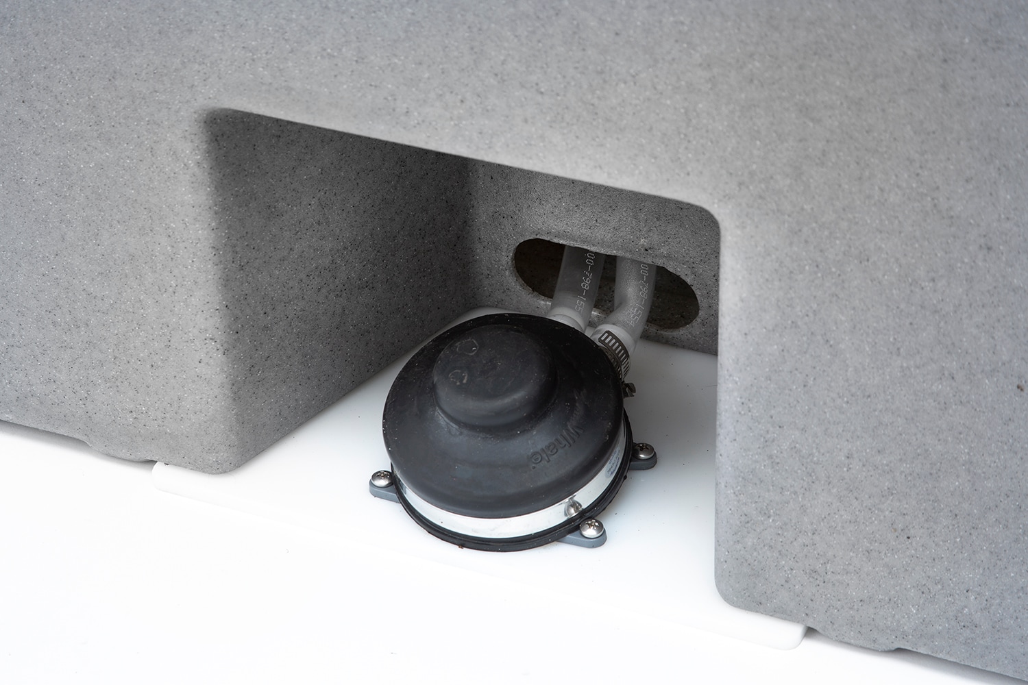 Good Ideas HNDWSH-STA-DAR Portable-Sinks - View #2