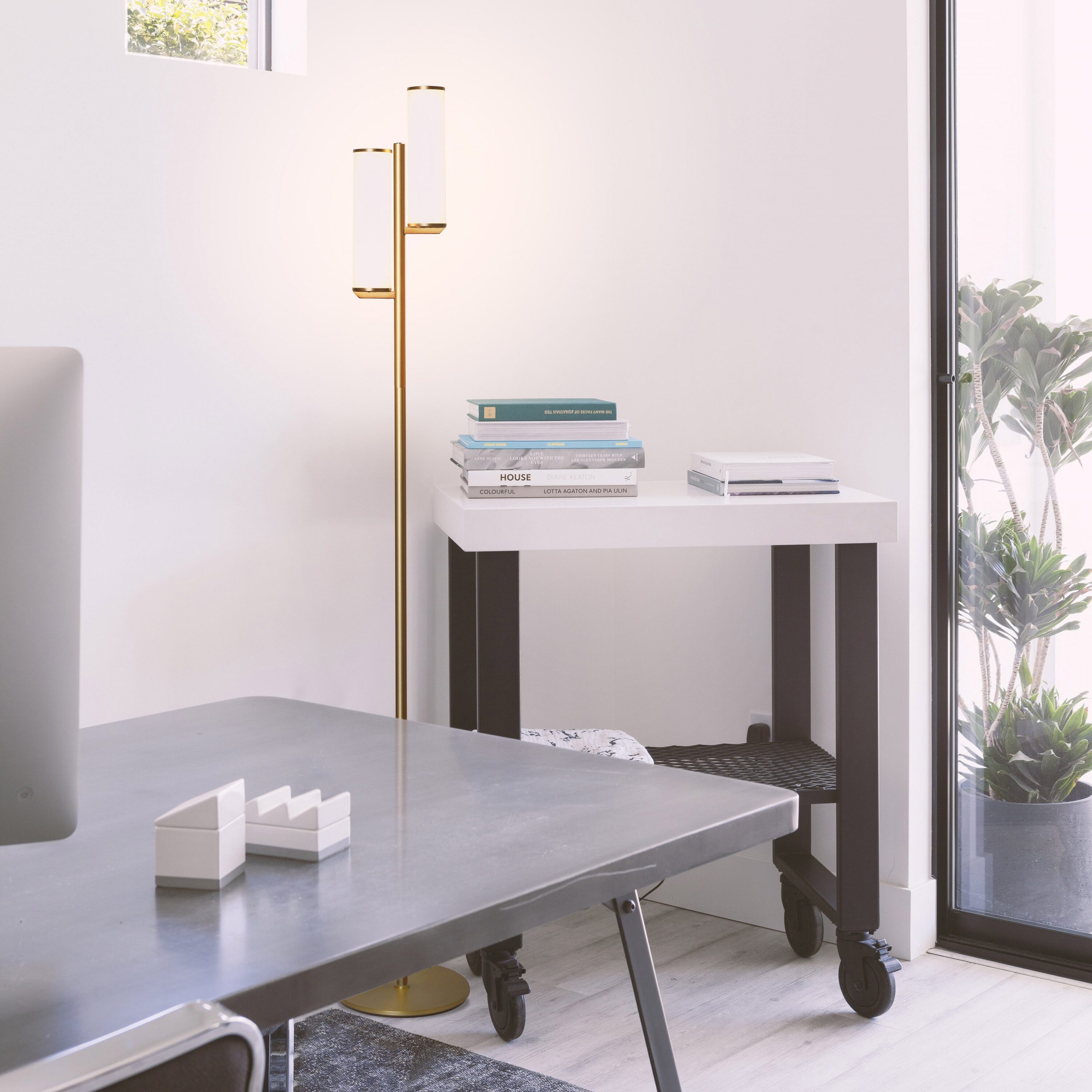 Brightech FL-GMNI-BRS floorlamps - View #8