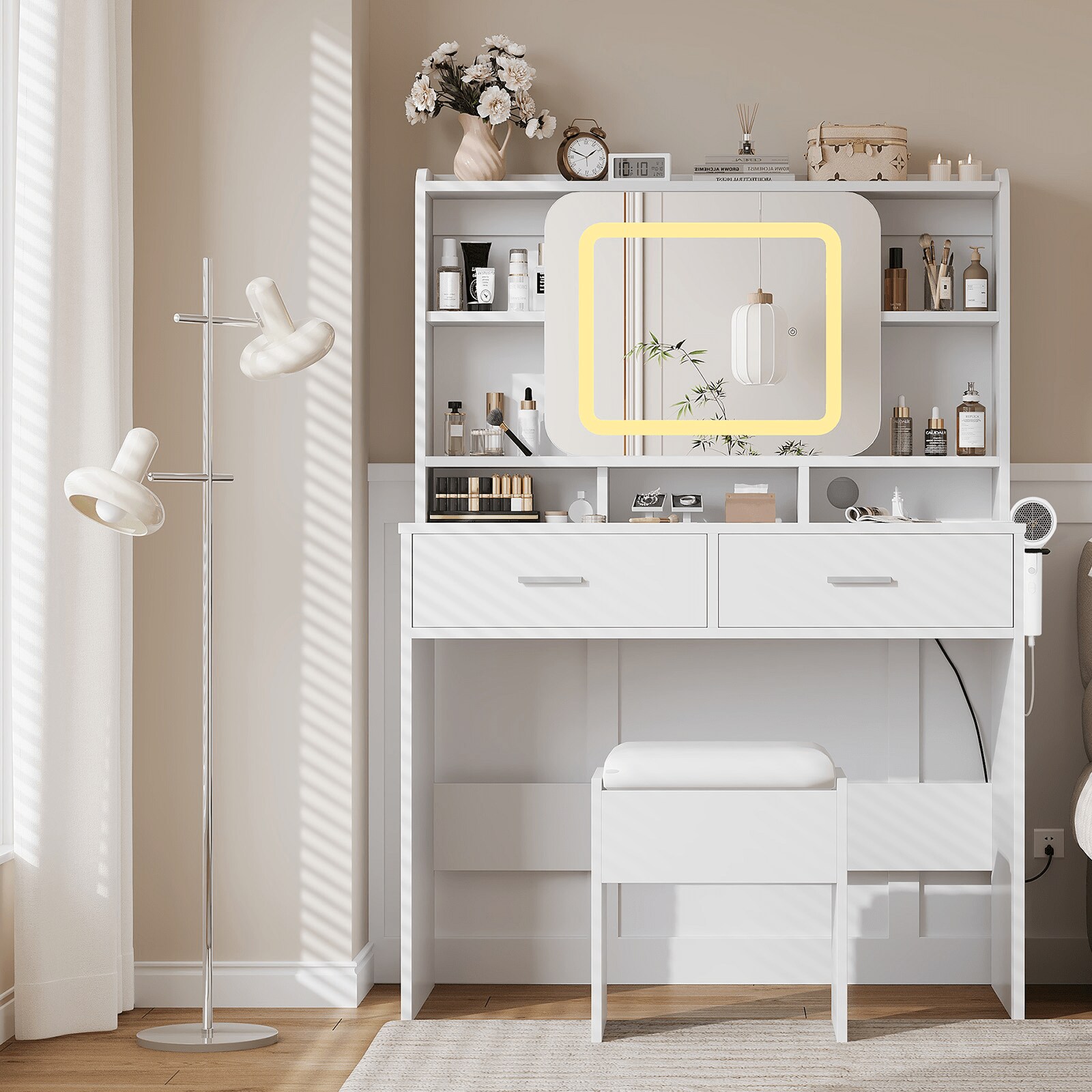 Qeetex SUN-PHO-339K84HD Bedroom-Vanities - View #3