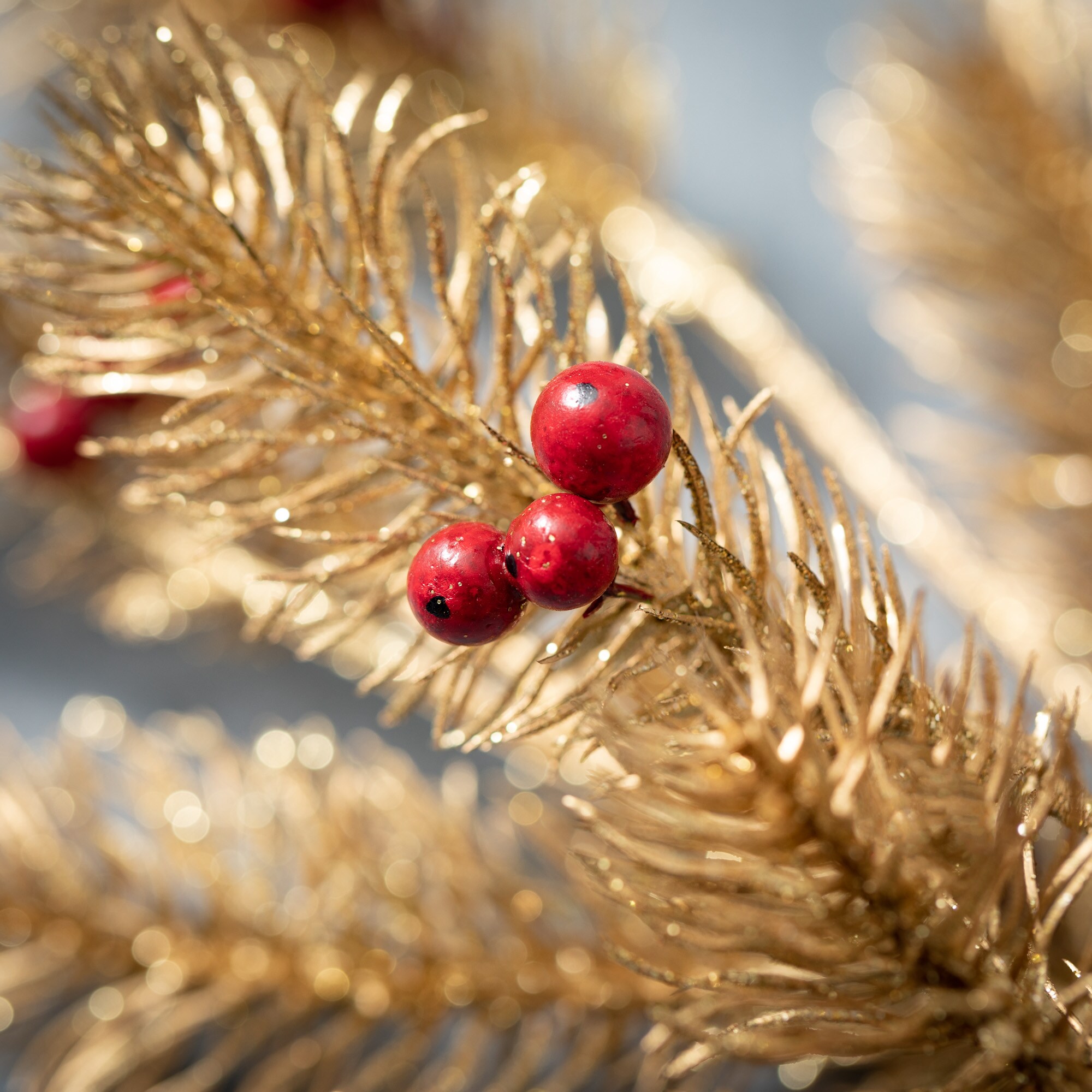Sullivans Gold Berry Spray Christmas Tree Pick SP1214 at Lowes.com
