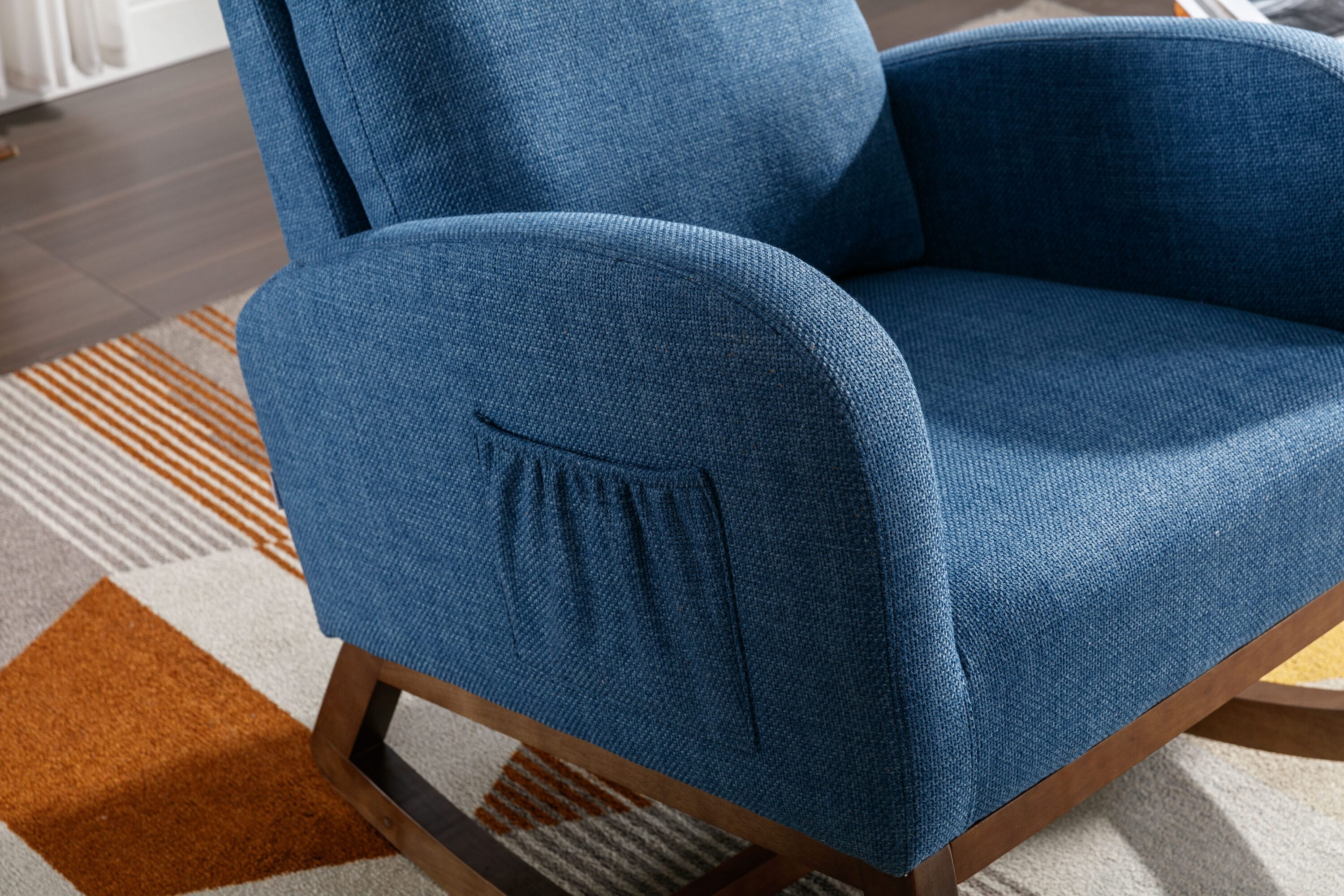 Runesay XI07 chairs - View #4