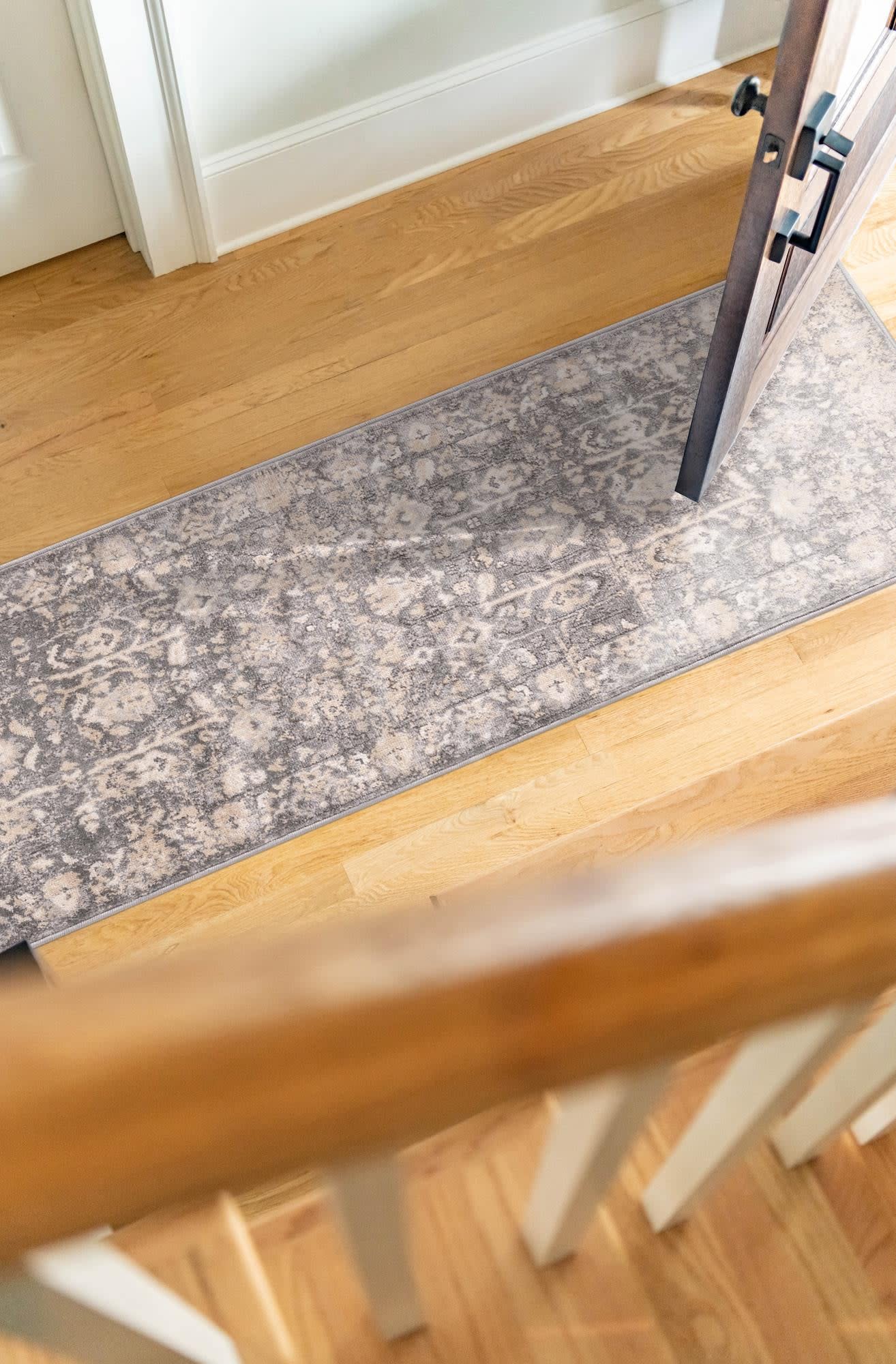 Unique Loom 3147258 rugs - View #3