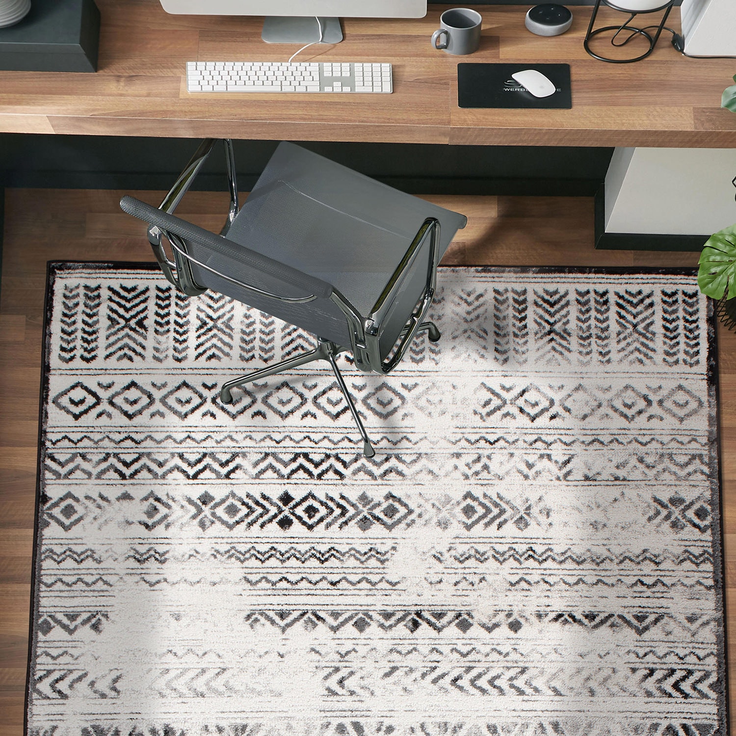 World Rug Gallery 383BLACK5X7 rugs - View #4