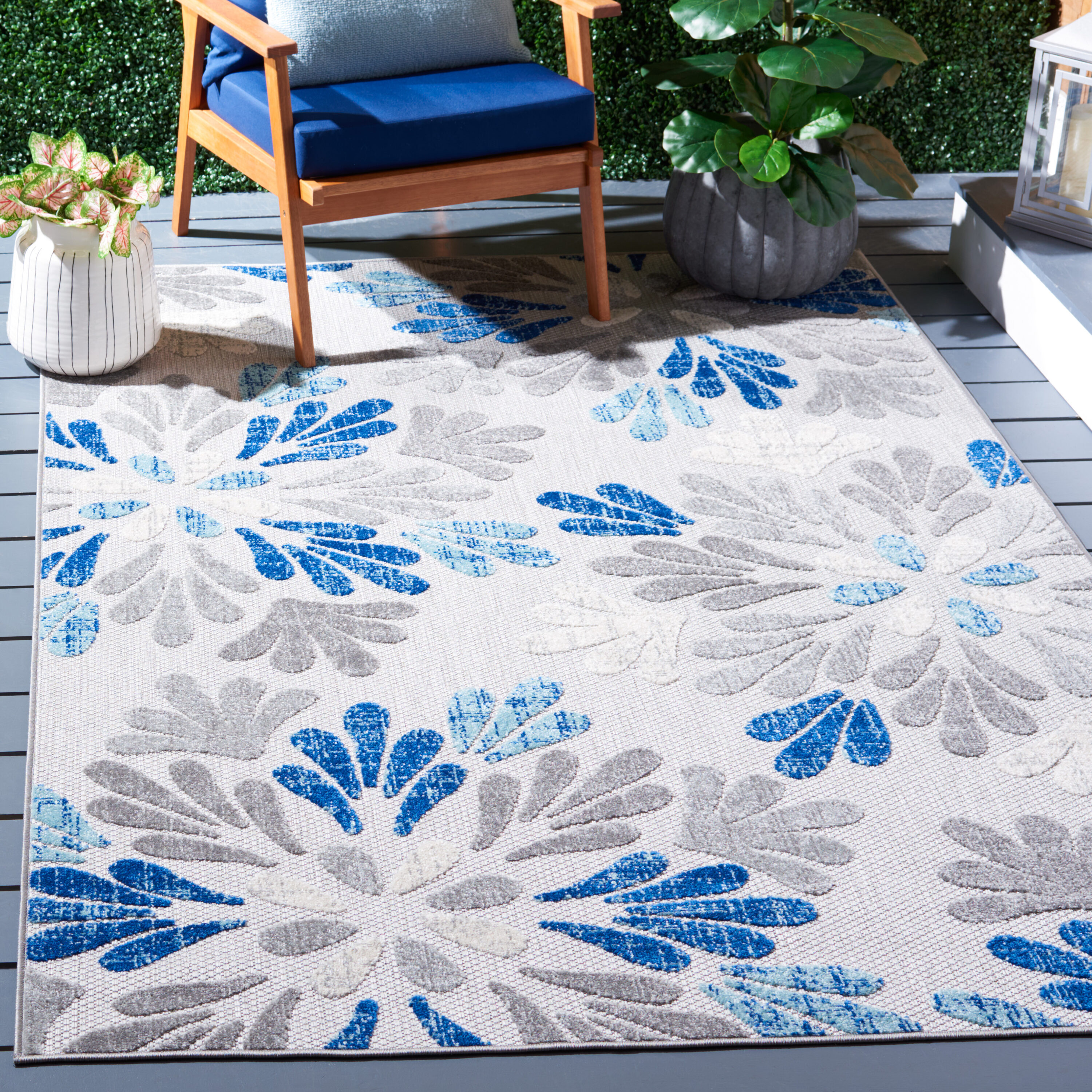 Safavieh CBN800F-6 Cabana 6 x 9 (ft) Synthetic Gray/Blue Rectangular Indoor/Outdoor Floral Tropical Area rug