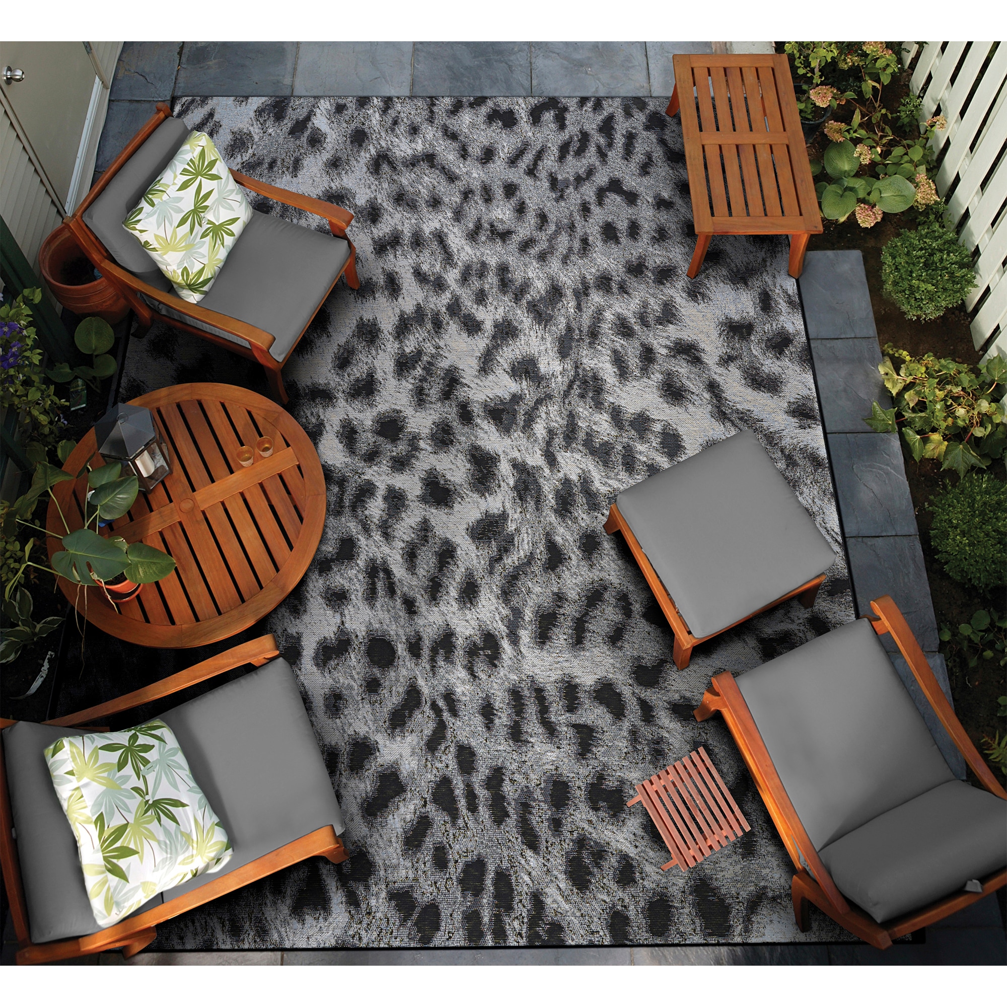 Couristan Dolce 5 x 8 Ivory-charcoal Gray Indoor/Outdoor Animal Print ...