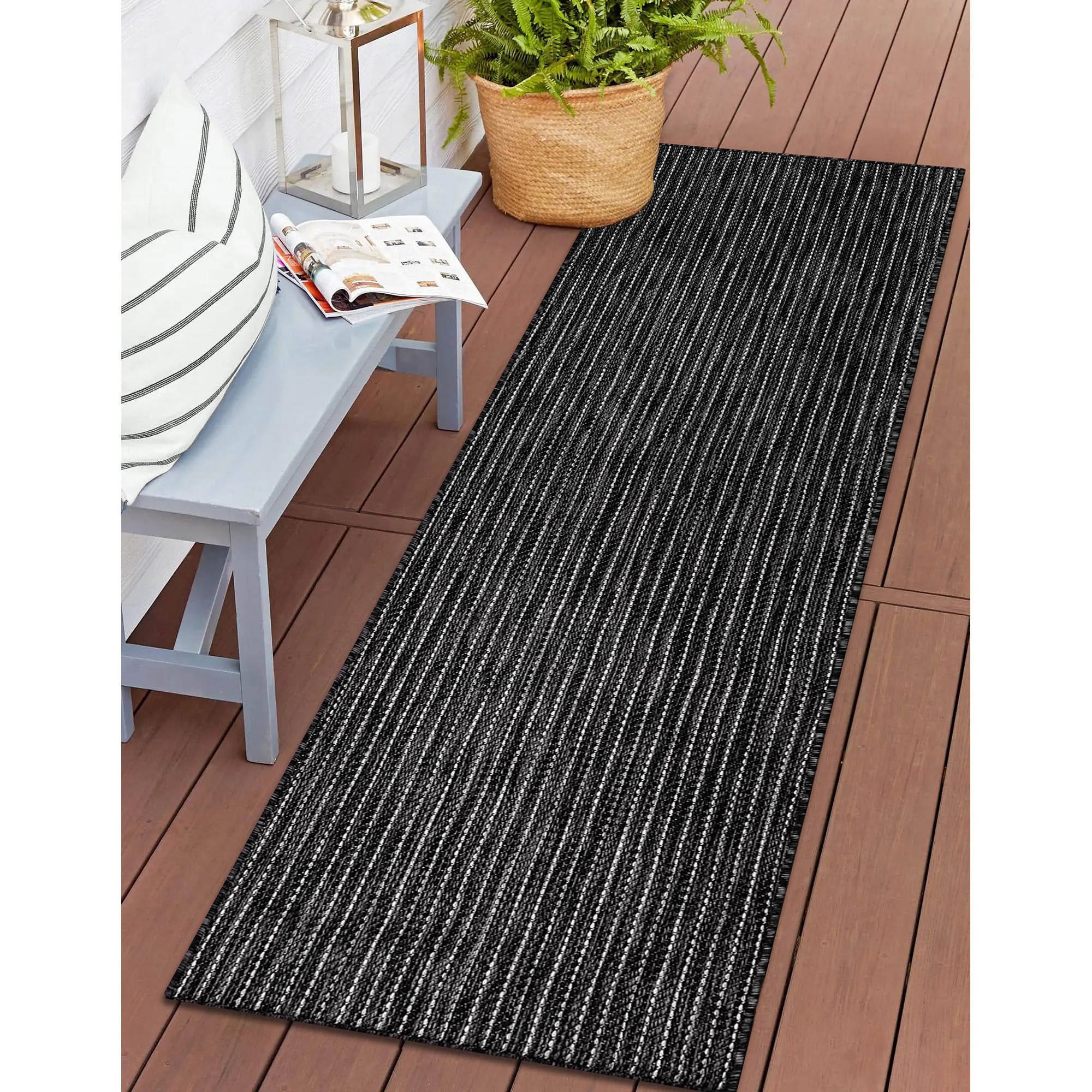 Liora Manne CRER5842248 Carmel 2 x 5 (ft) Loomed Polypropylene Black Rectangular Indoor/Outdoor Stripe Runner rug