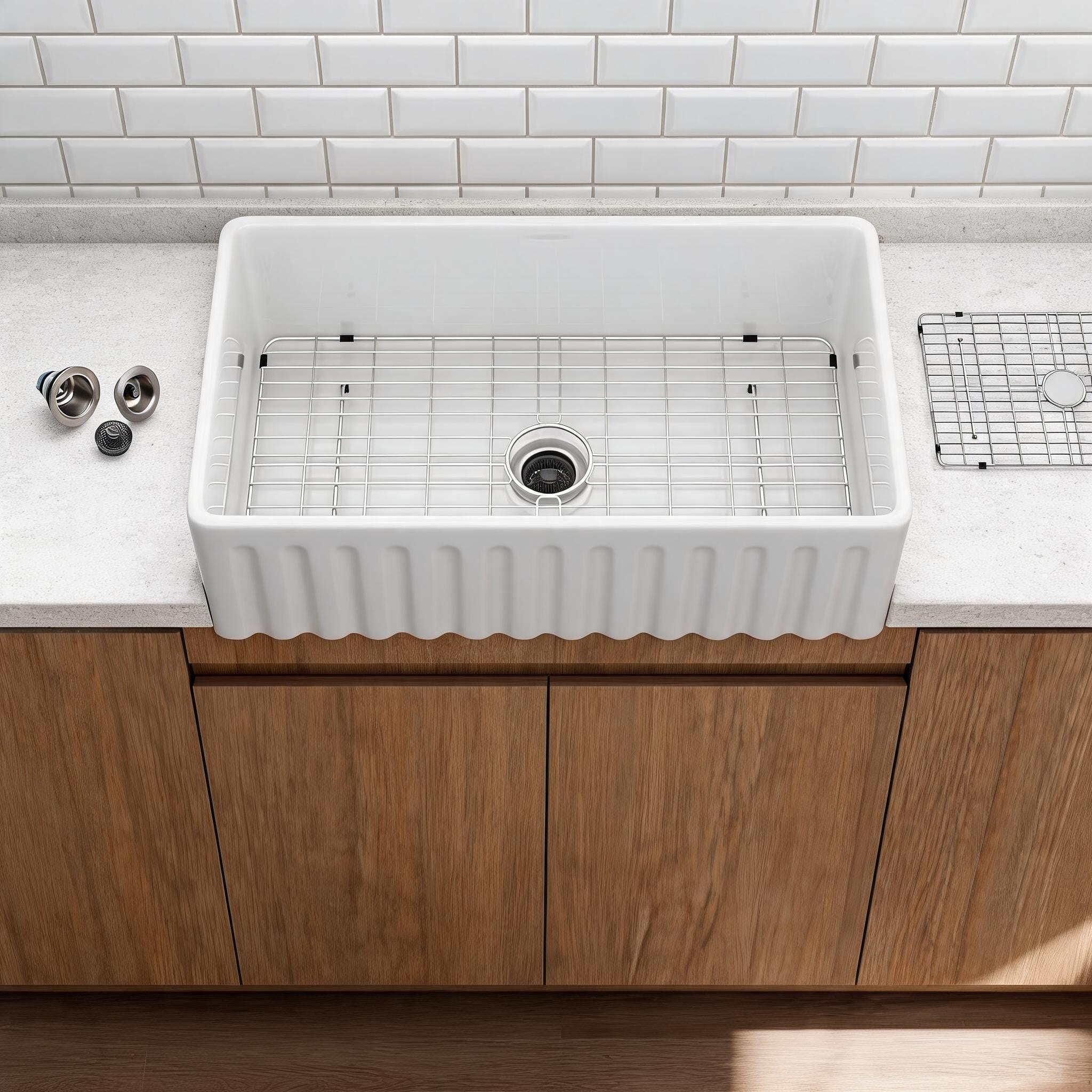 Watnature  Ceramic Farmhouse Apron-Front Single Bowl Kitchen Sink 33 Inch Reversible White Finish