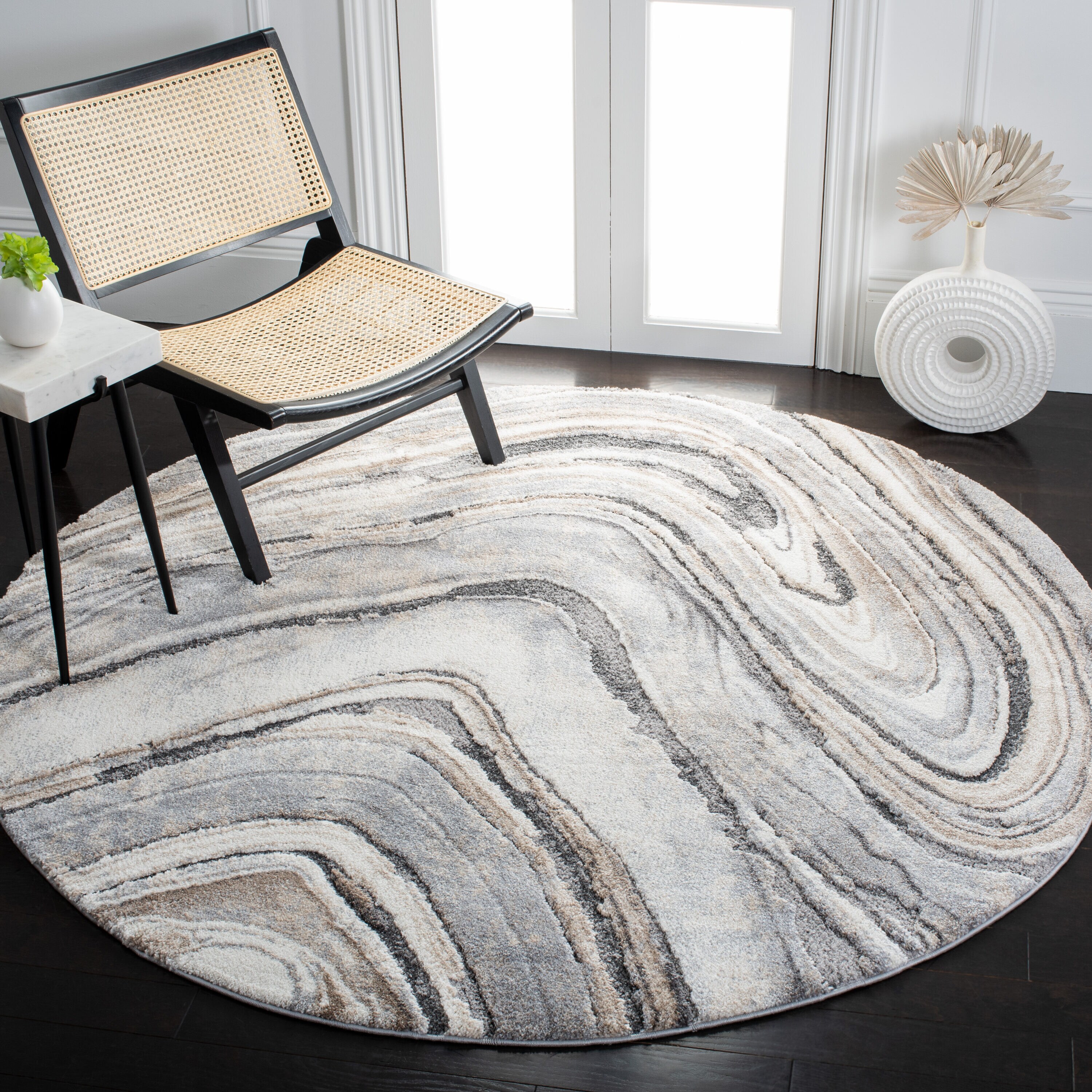 Cyrus Shag 132A Ivory / Grey 7 X 7 Round Area Rug