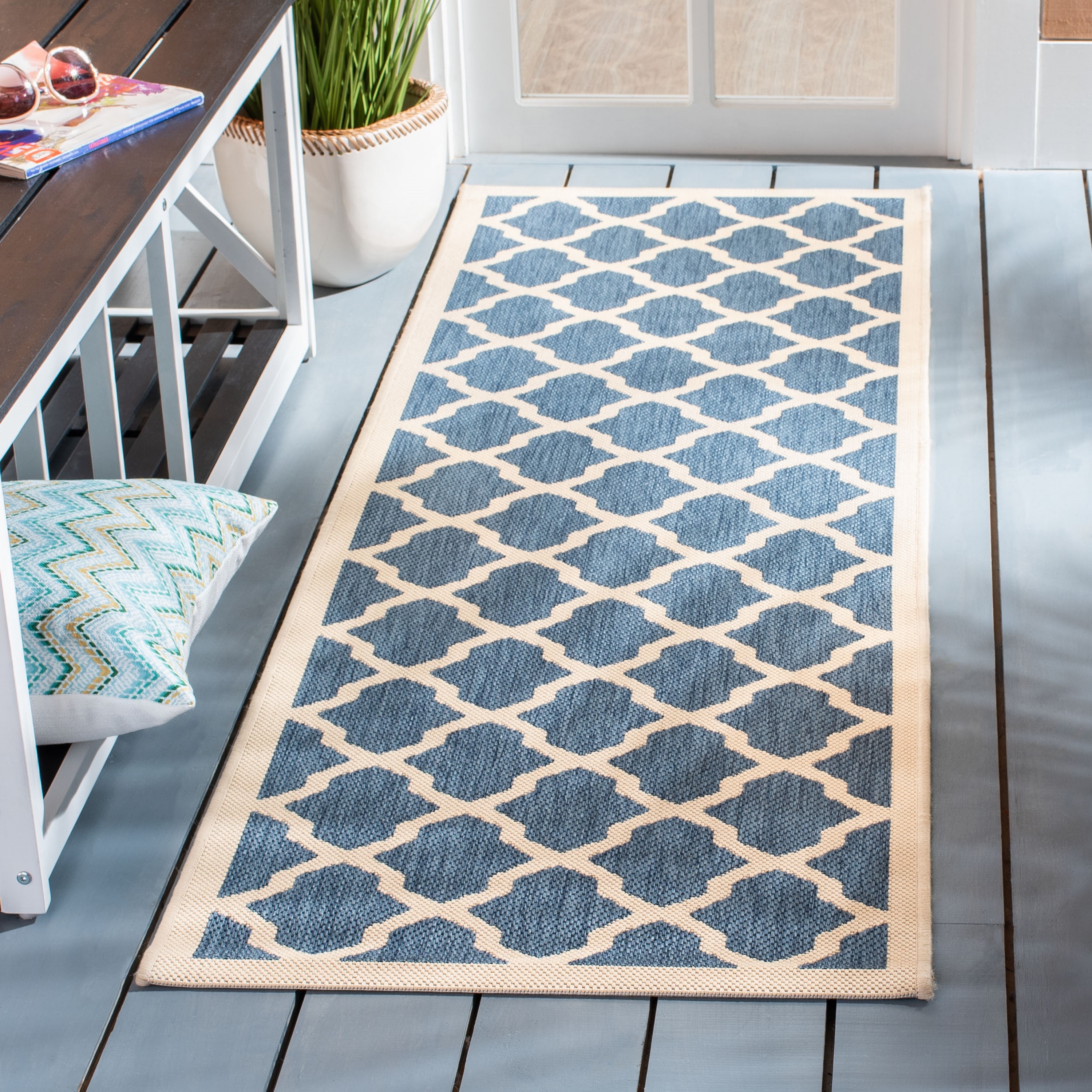 Safavieh CY6903-243-28 Courtyard Dian 2 x 8 (ft) Loomed Polypropylene Blue/Beige Rectangular Indoor/Outdoor Trellis Coastal Runner rug