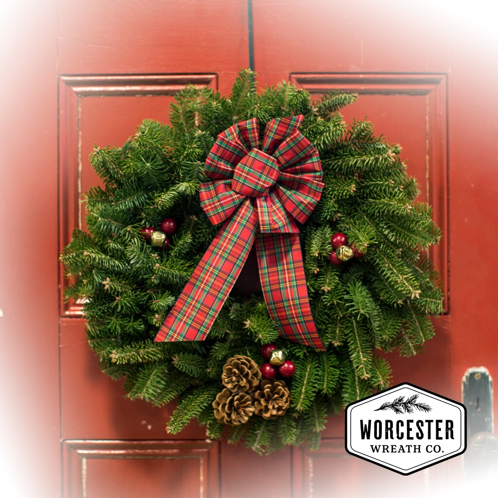 Worcester Wreath 20 In Highland Plaid Fresh Balsam Fir Christmas Wreath