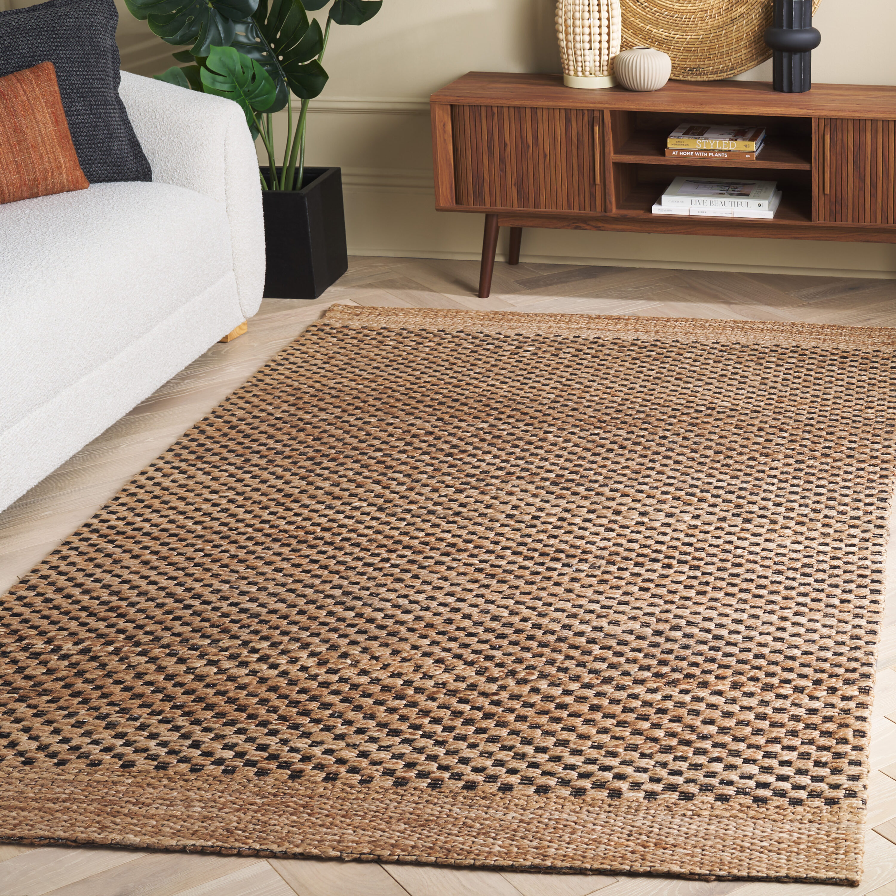  Natural Fiber 675 Natural/Black Contemporary 5ft x 8ft Medium Rectangle Rug