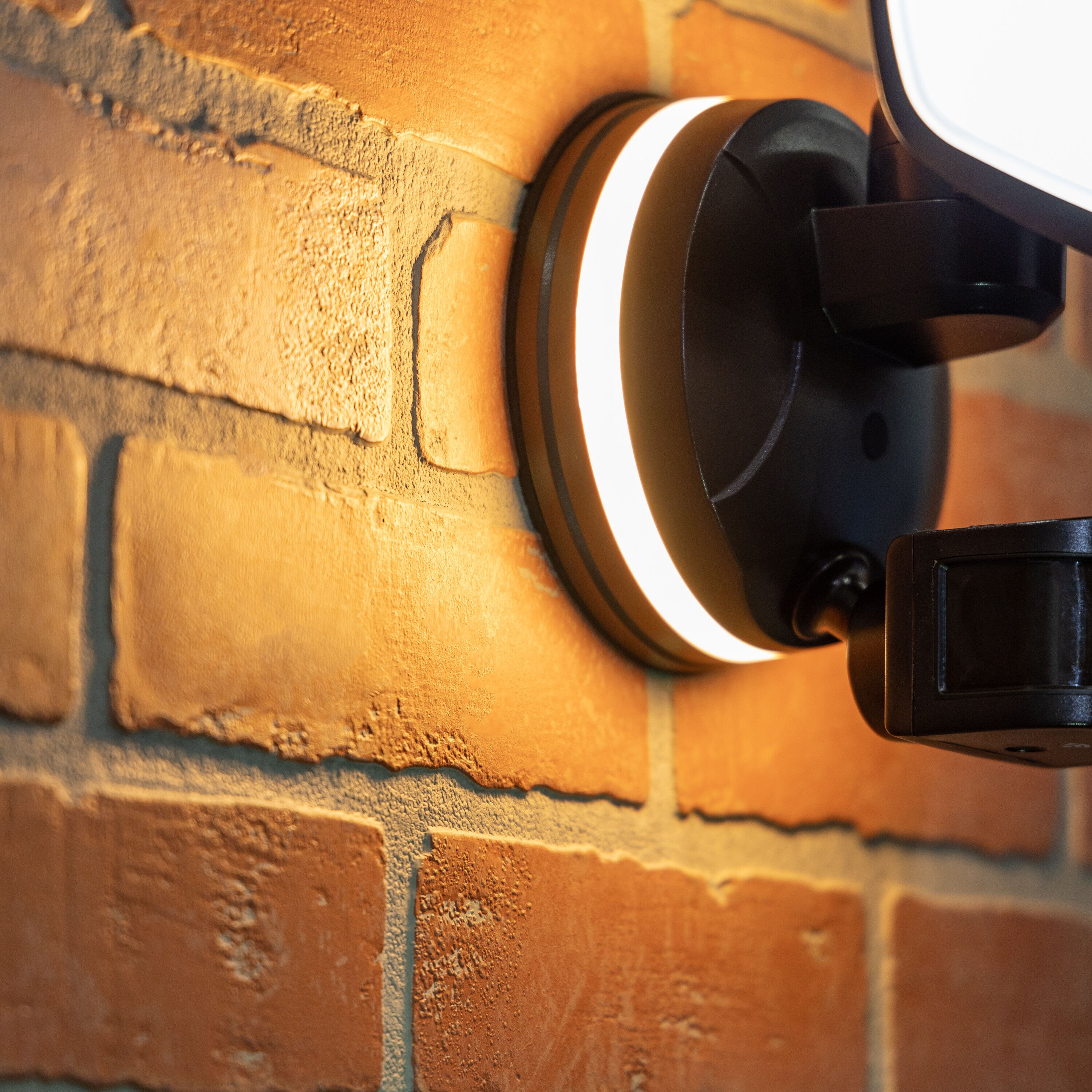Enbrighten 58243-S1 Motion-Activated-Floodlights - View #10