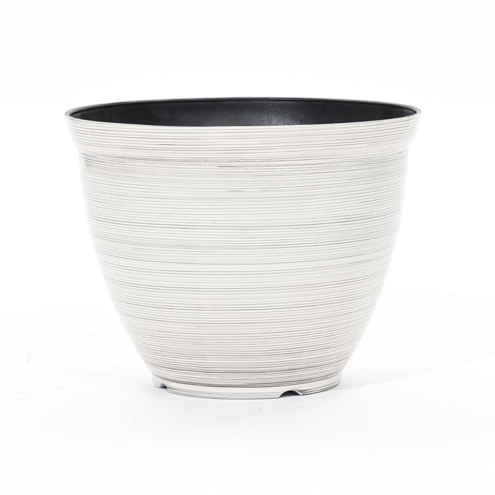 Ivory White Round Recycled Plastic Indoor/Outdoor Planter