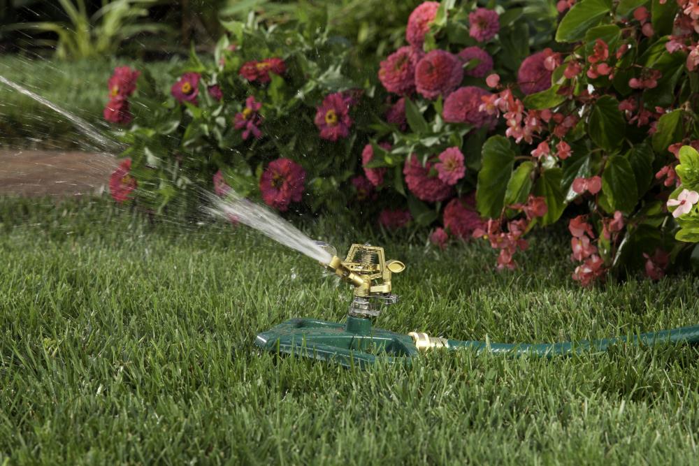 Best Garden Poly & Metal 5800 Sq. Ft. Sled Impulse Sprinkler