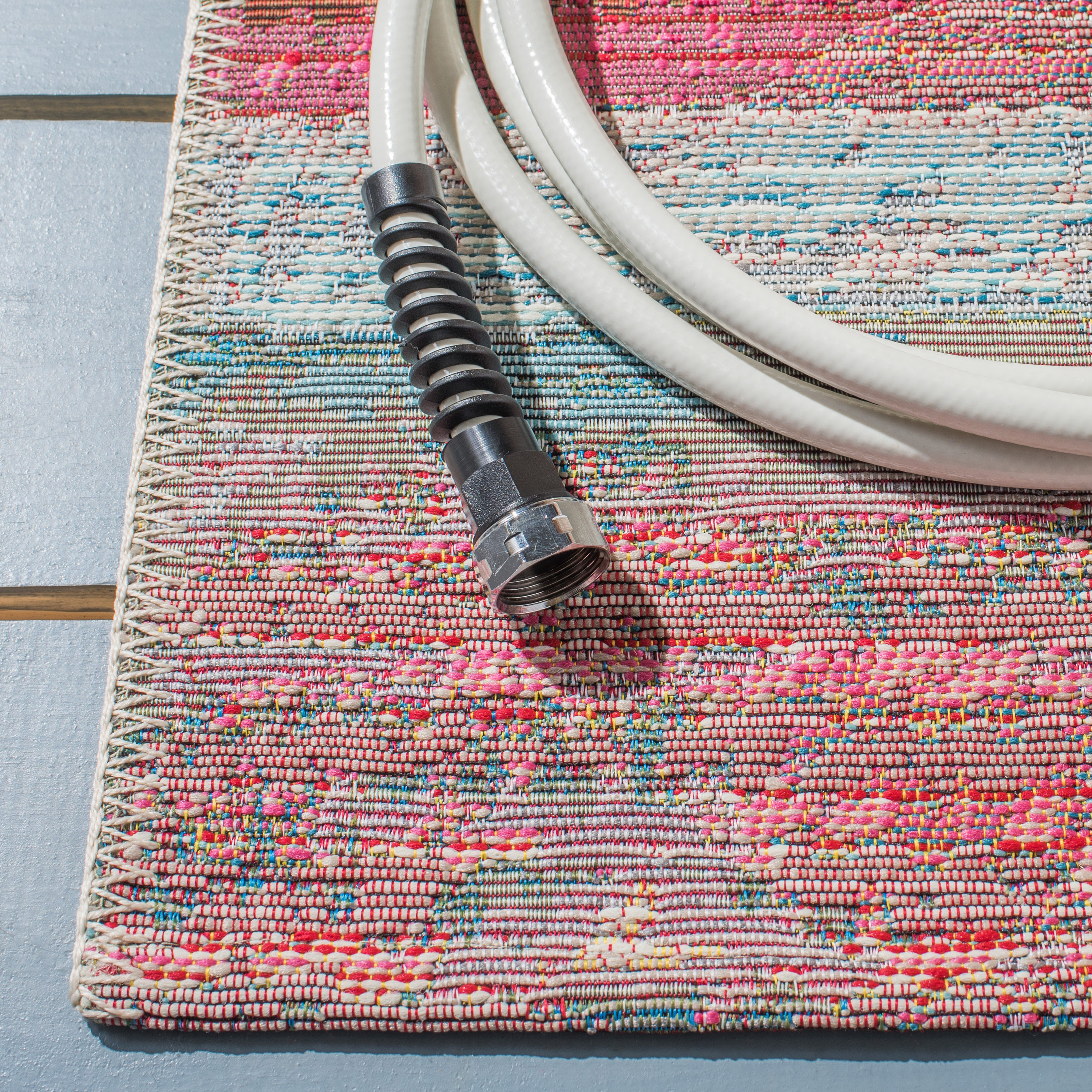 Layla Barbados Light Blue & Pink 8'x10' Synthetic Outdoor Rug