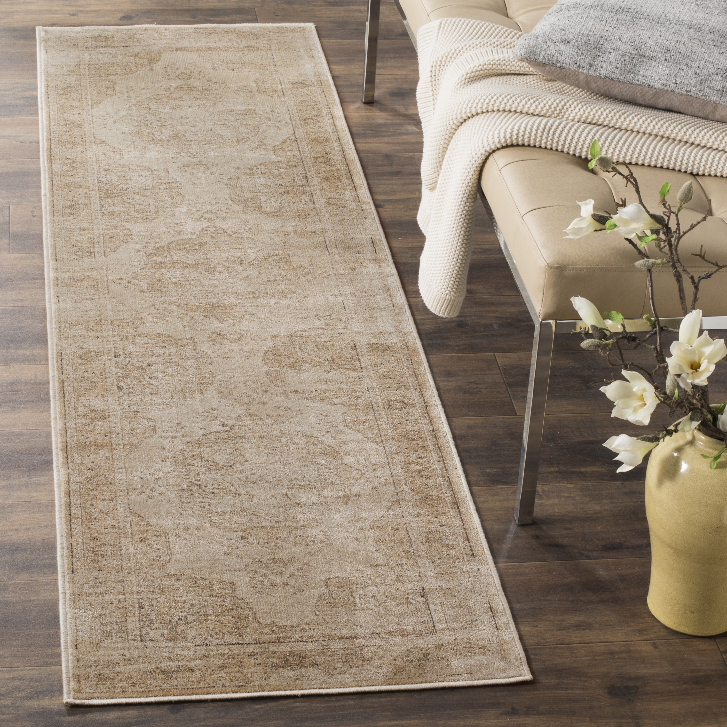 Safavieh VTG158-3440-28 Vintage Kerman 2 x 8 (ft) Loomed Synthetic Creme Rectangular Indoor Distressed/Overdyed Vintage Runner rug