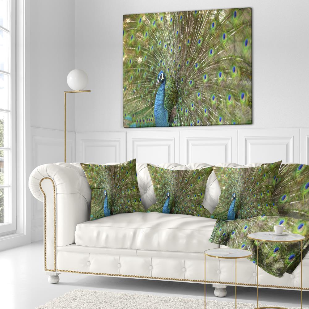 Designart CU7104-18-18 Accent-Pillows - View #3
