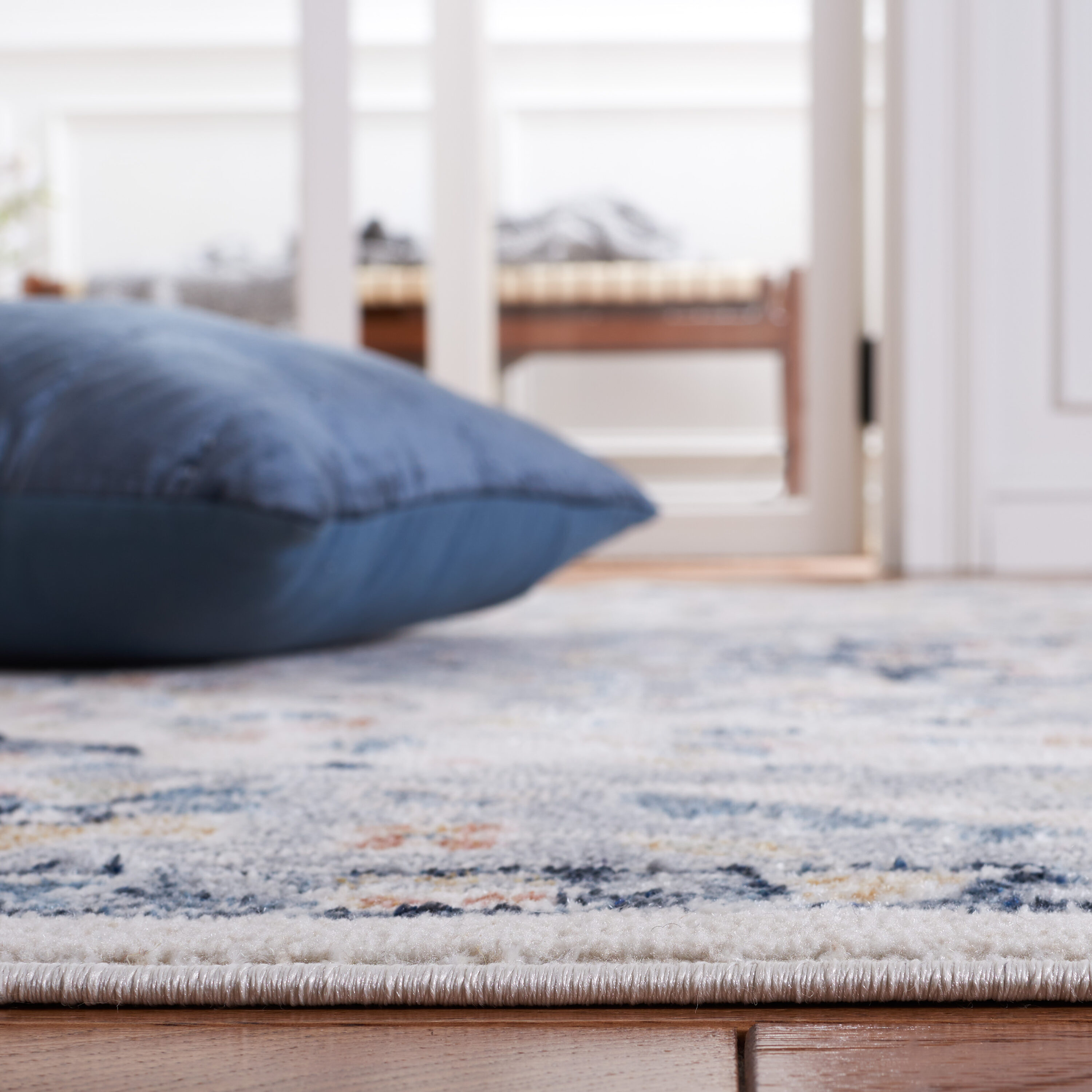 Safavieh BLR204B-7SQ rugs - View #5