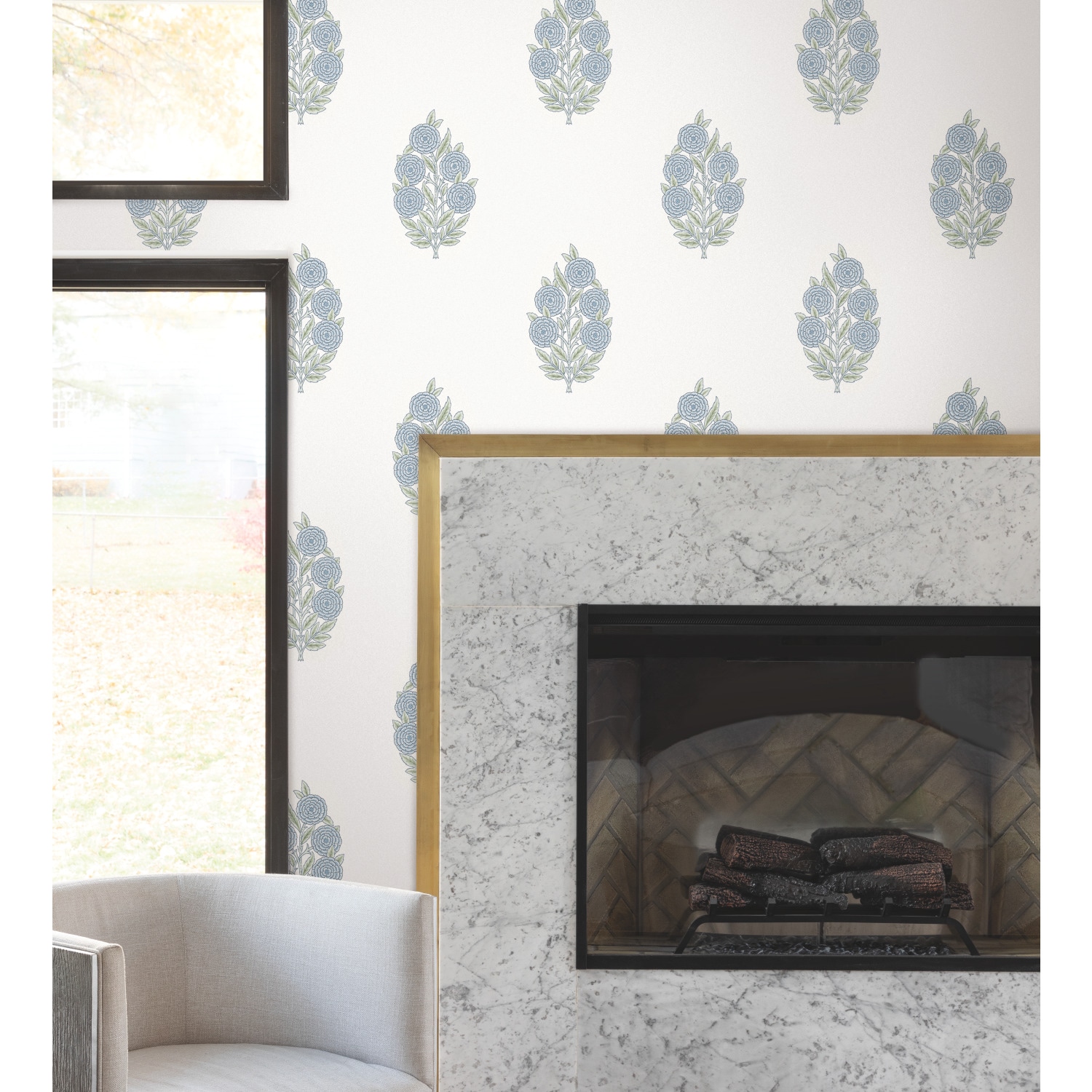 RoomMates RMK12517RL 28.29-Sq. Feet Blue Vinyl Floral Self-adhesive Peel and Stick Wallpaper