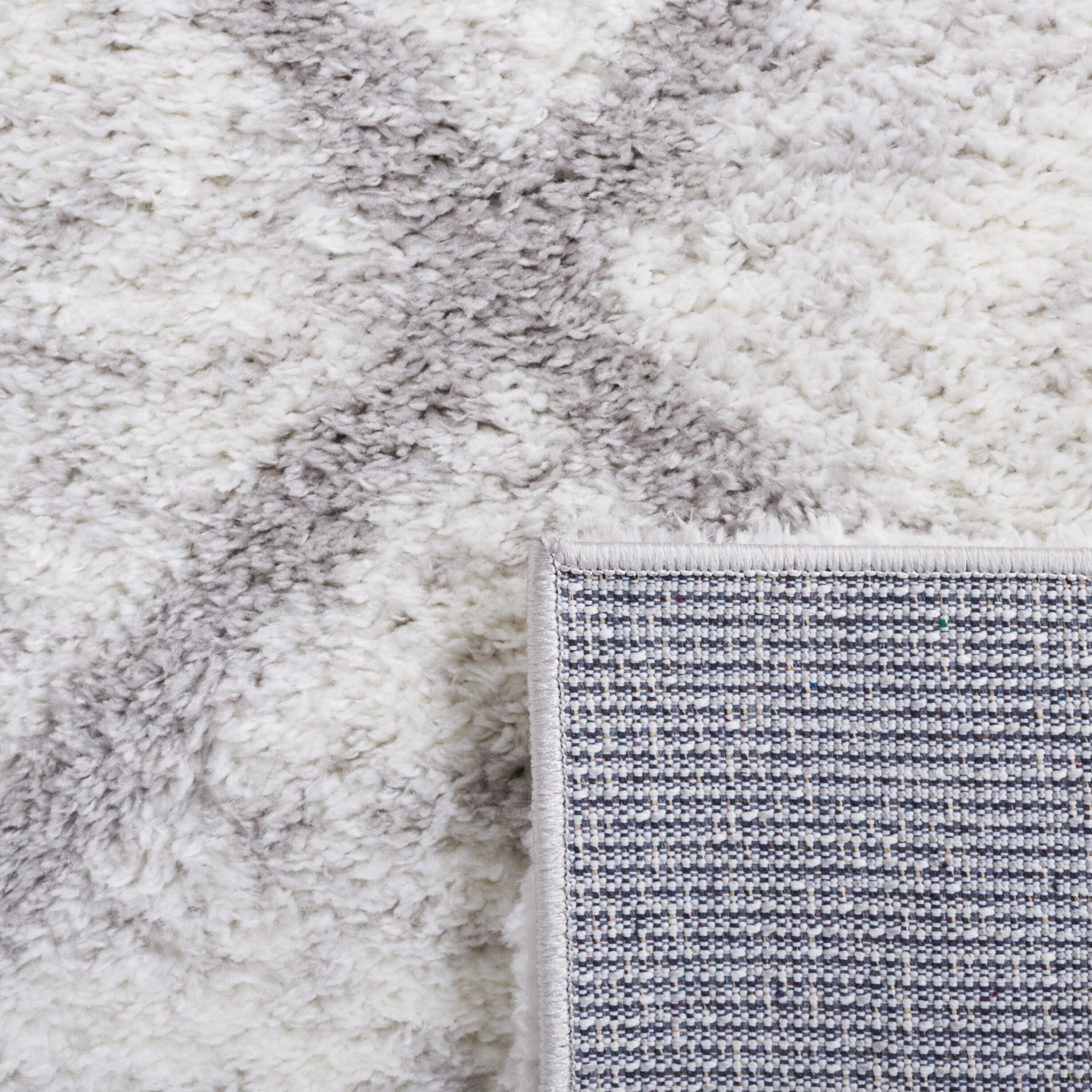 Safavieh BER572F-7SQ rugs - View #3