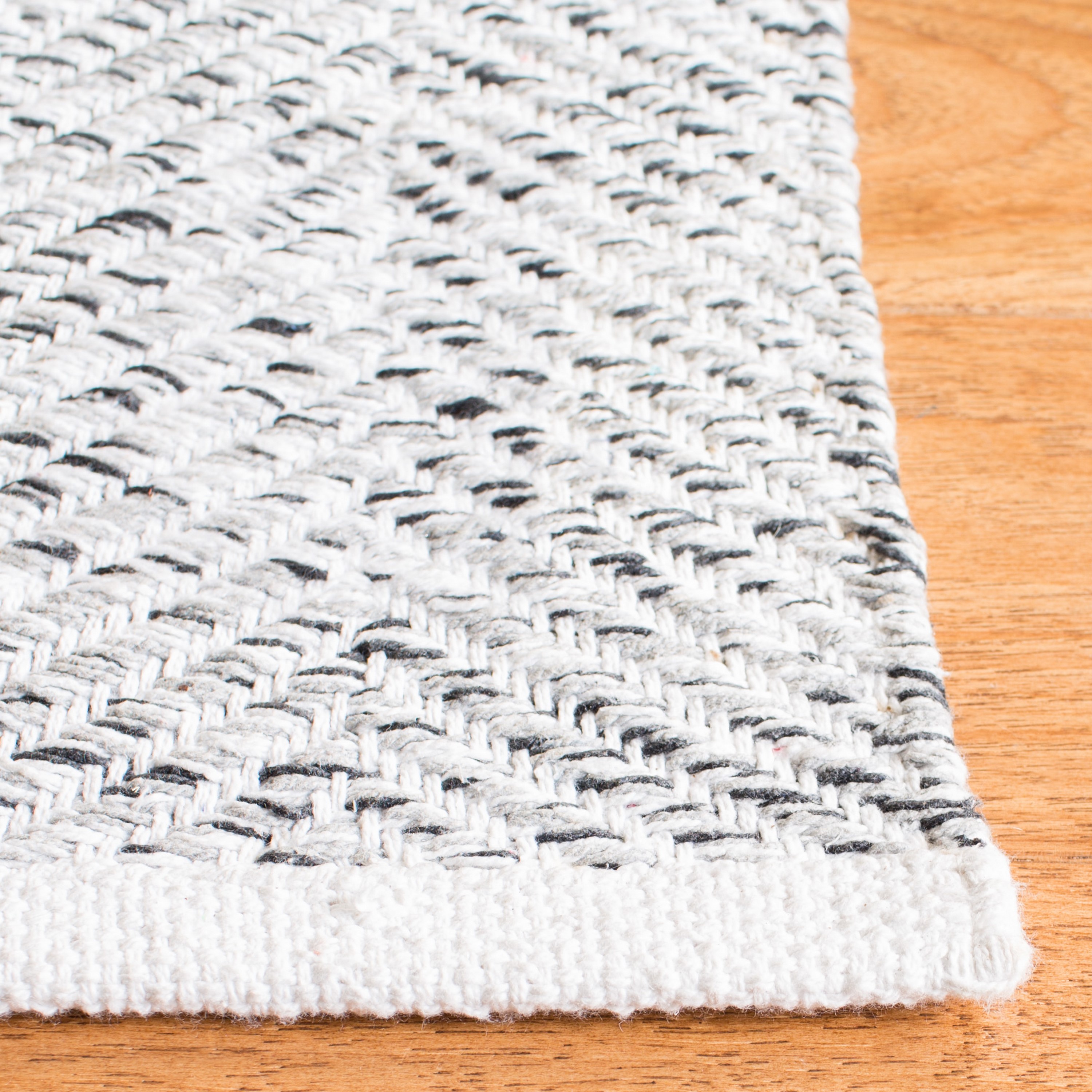 Safavieh NAN144H-3 rugs - View #3