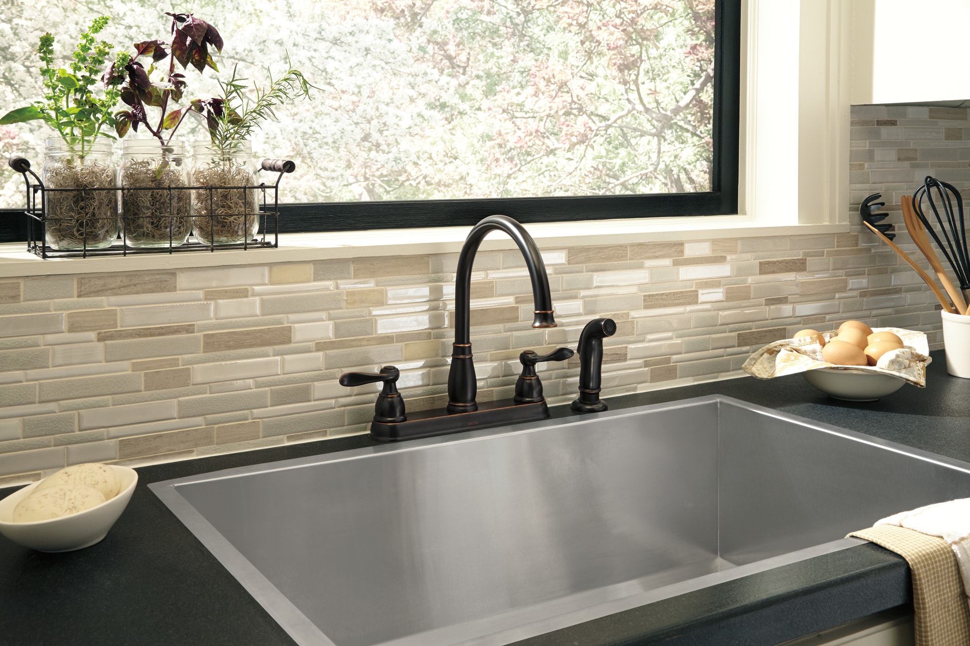 Delta 21996LF-OB Kitchen-Faucets - View #4