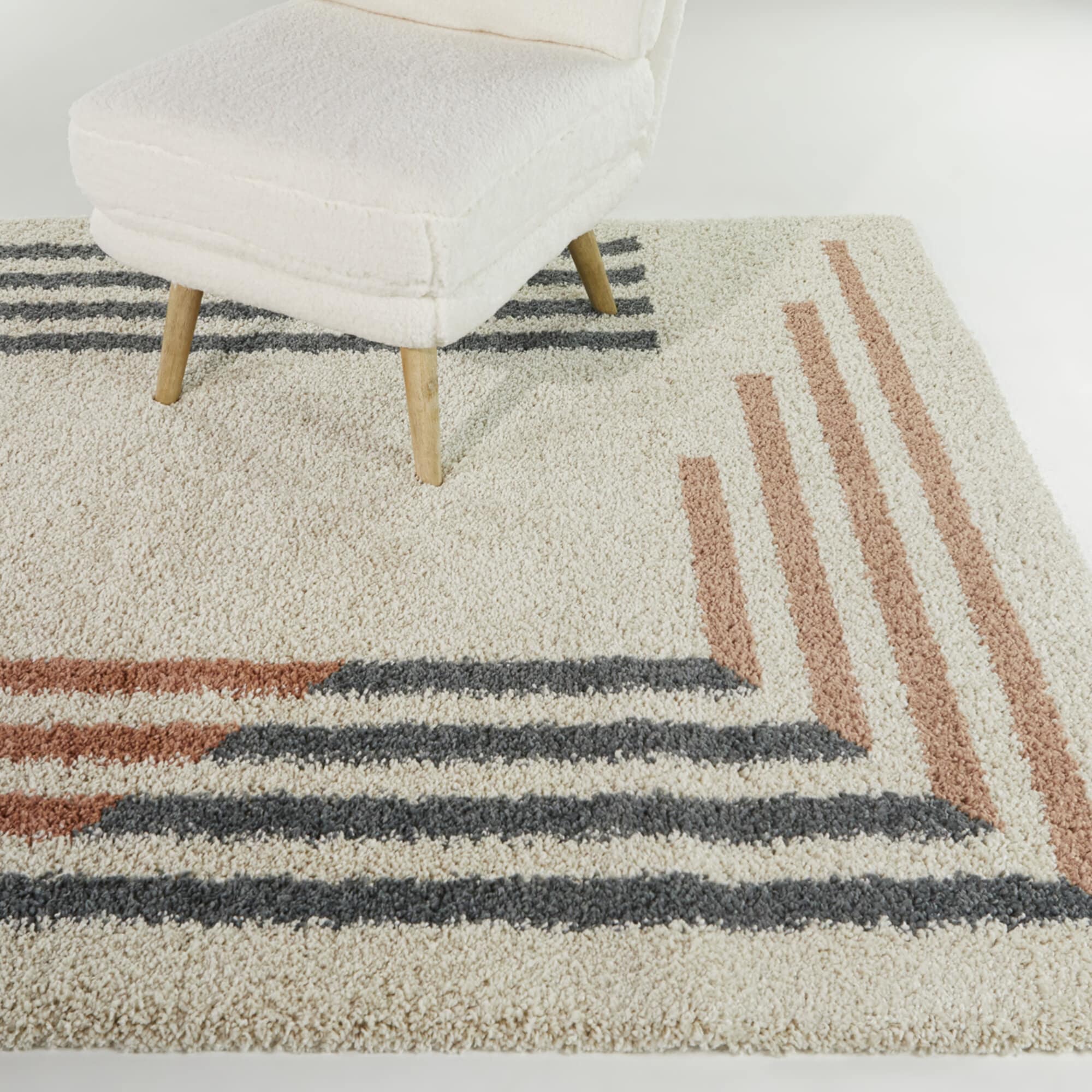 Balta 3105577 5 x 6 (ft) Polypropylene Cream Rectangular Indoor Stripe Mid-Century Modern Area rug