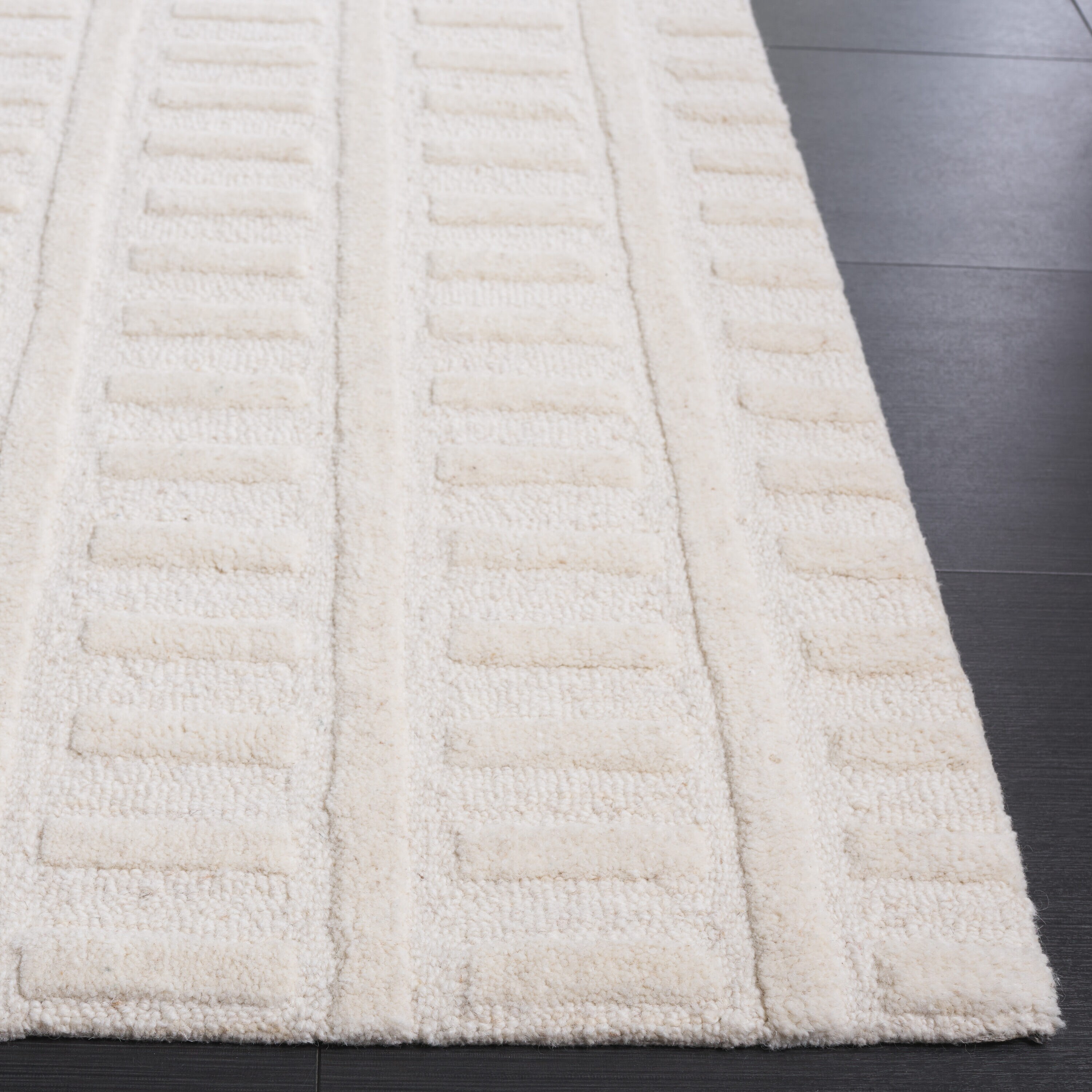 Safavieh MKN409A-4 rugs - View #3