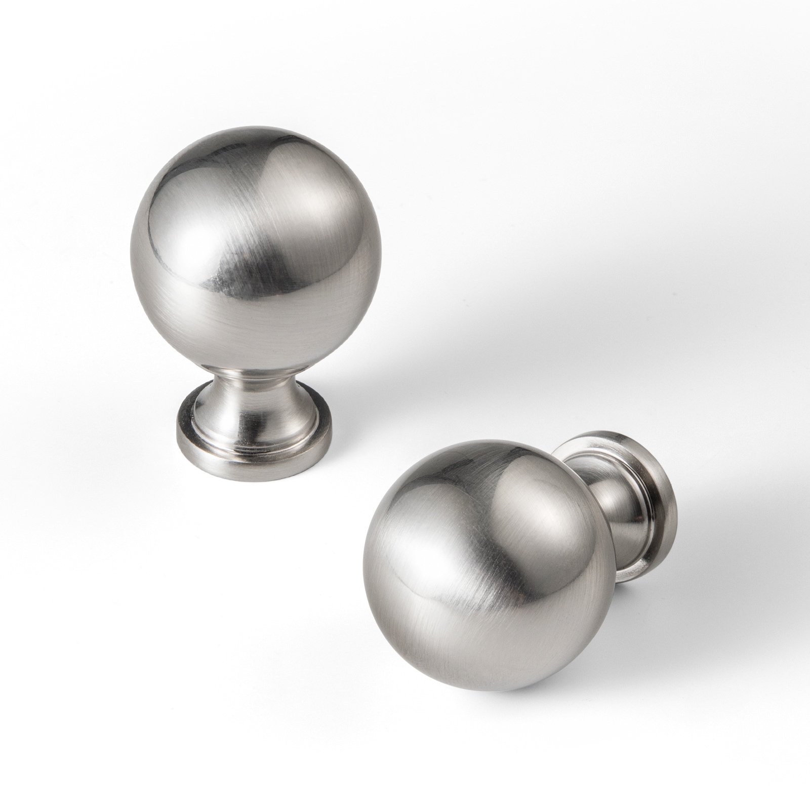 Miaokesen 1-1/10-in Satin Nickel Round Modern Cabinet Knob 6 -Pack #2186LN-DK-S