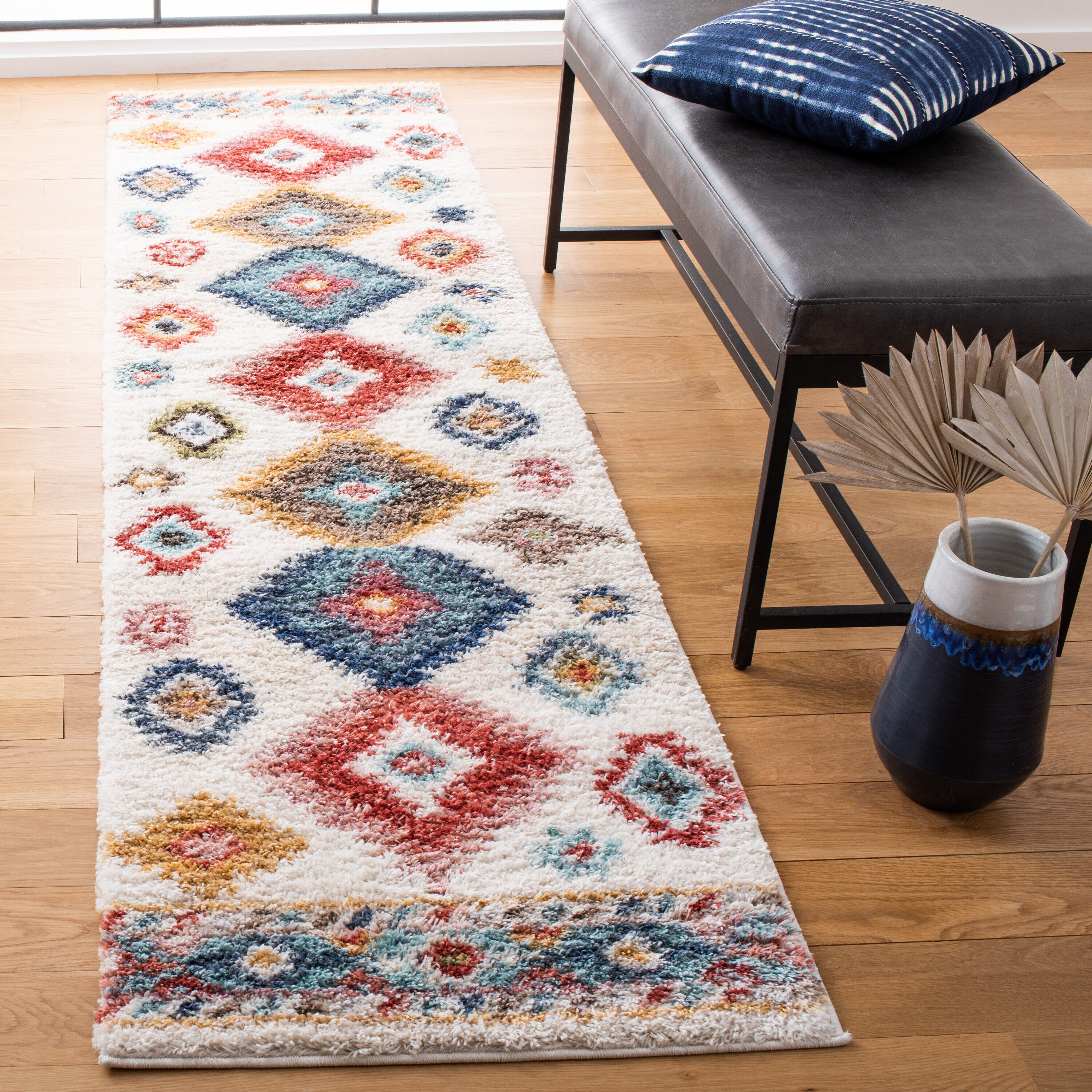 Calista 142A Ivory/Blue 2ft-3in x 9ft Runner Rug