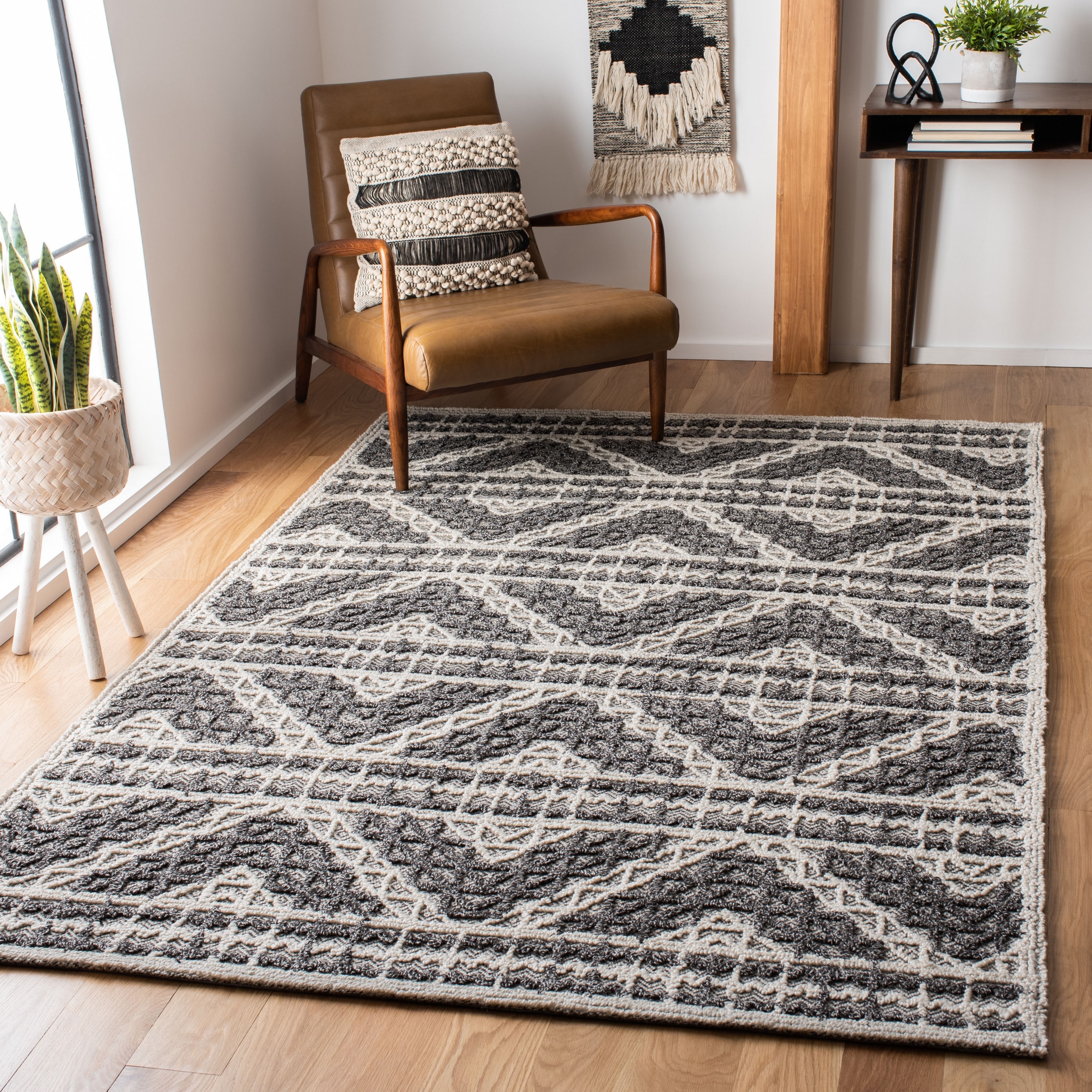 Hand-Tufted Gray and Charcoal Wool Rectangular Area Rug 4' x 6'
