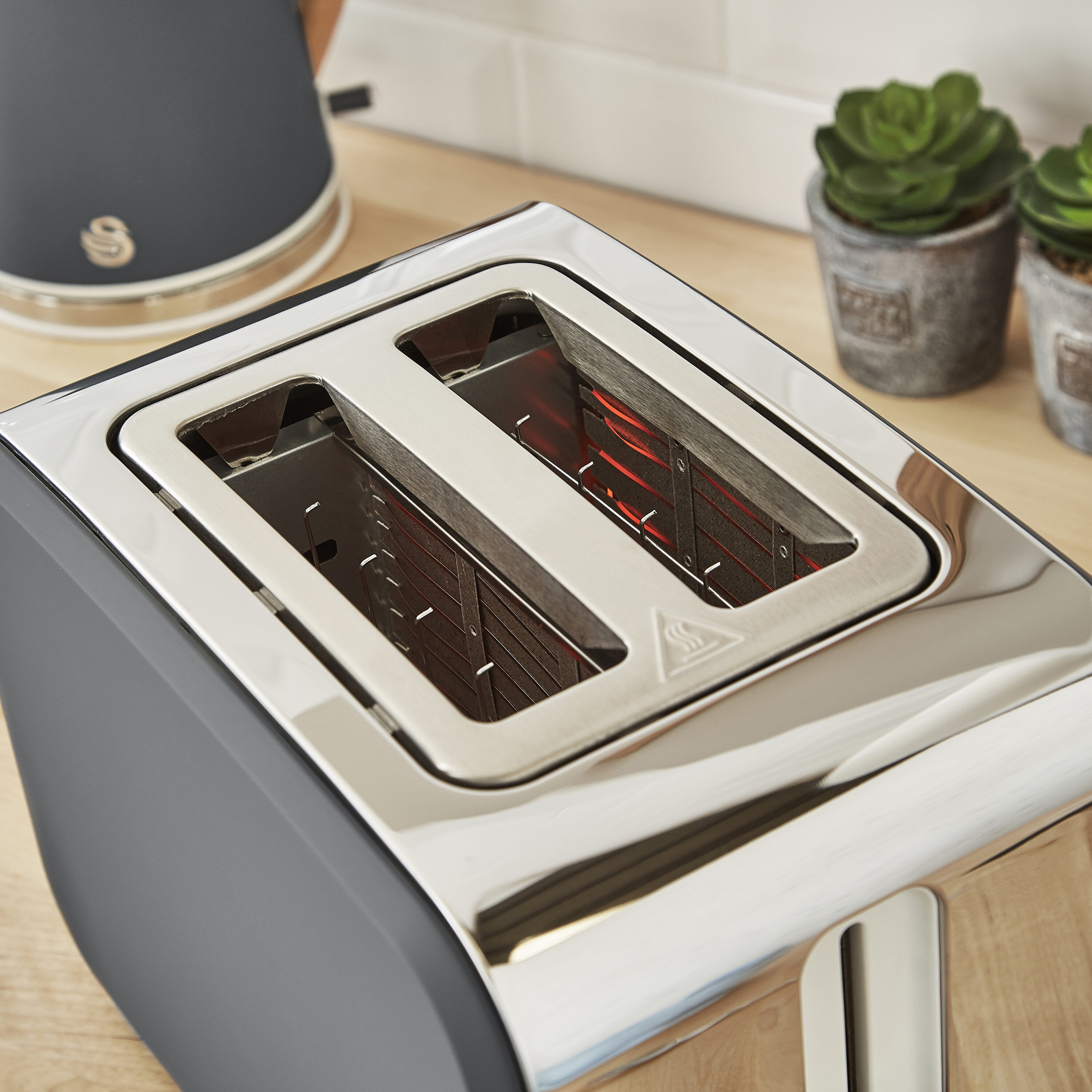 Swan 2 2024 slice toaster