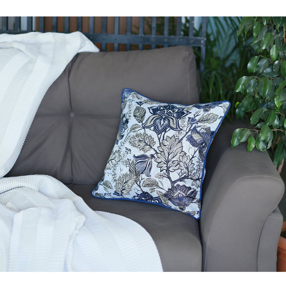 HomeRoots 376848 Accent-Pillows - View #3