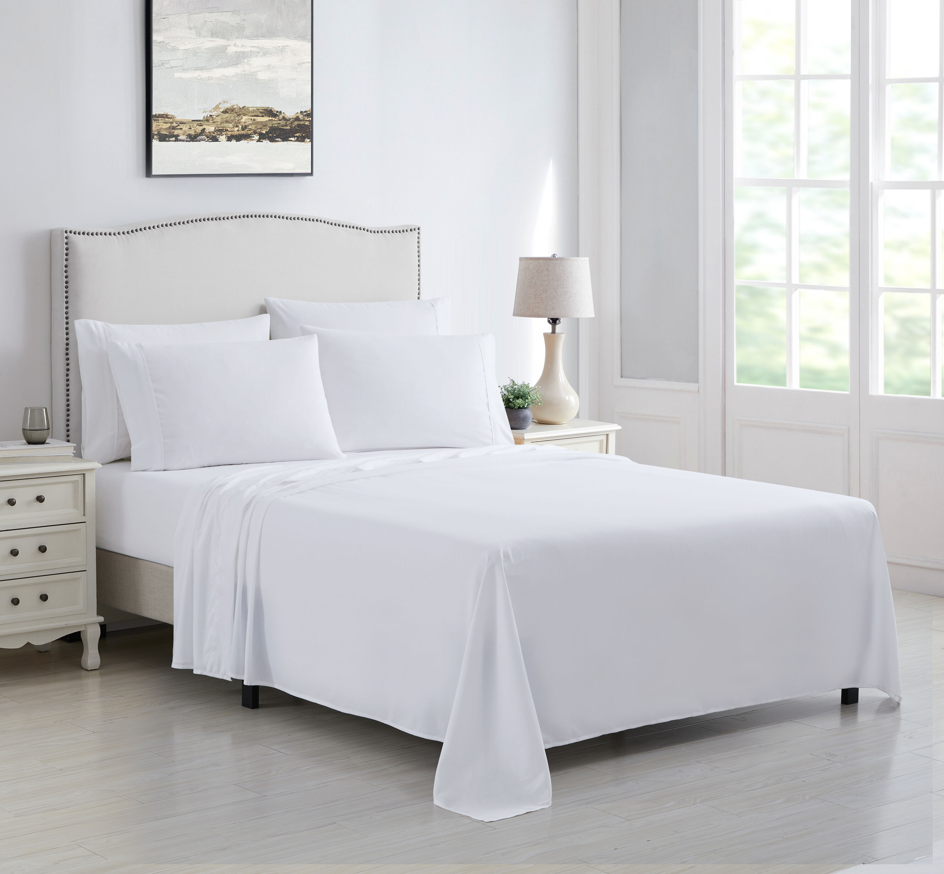 Kathy Ireland Queen Microfiber White 6 -Piece Bed Sheet Set