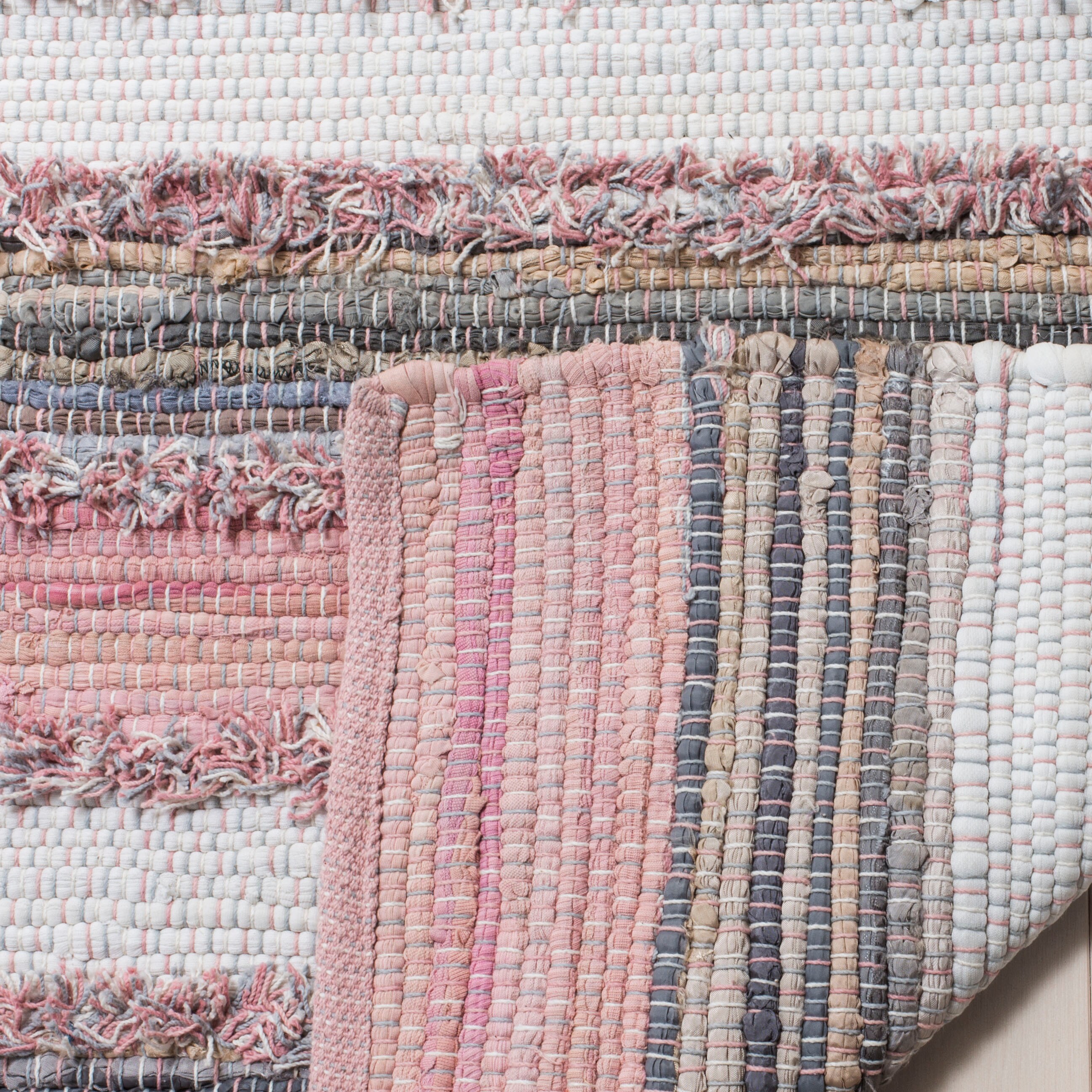 Safavieh MTK951D-24 rugs - View #4