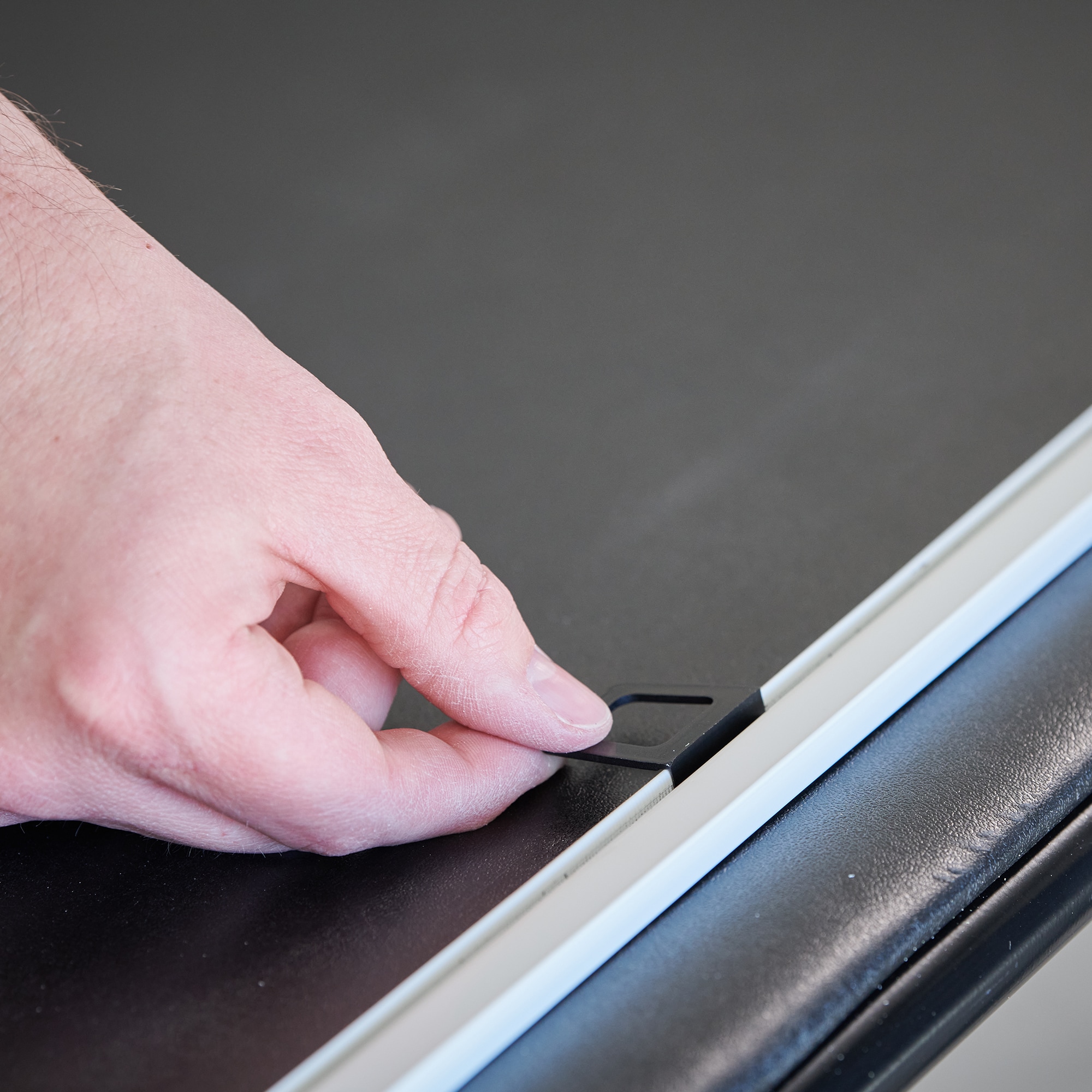 M-D 14168 Window-Screen-Tension-Springs - View #9